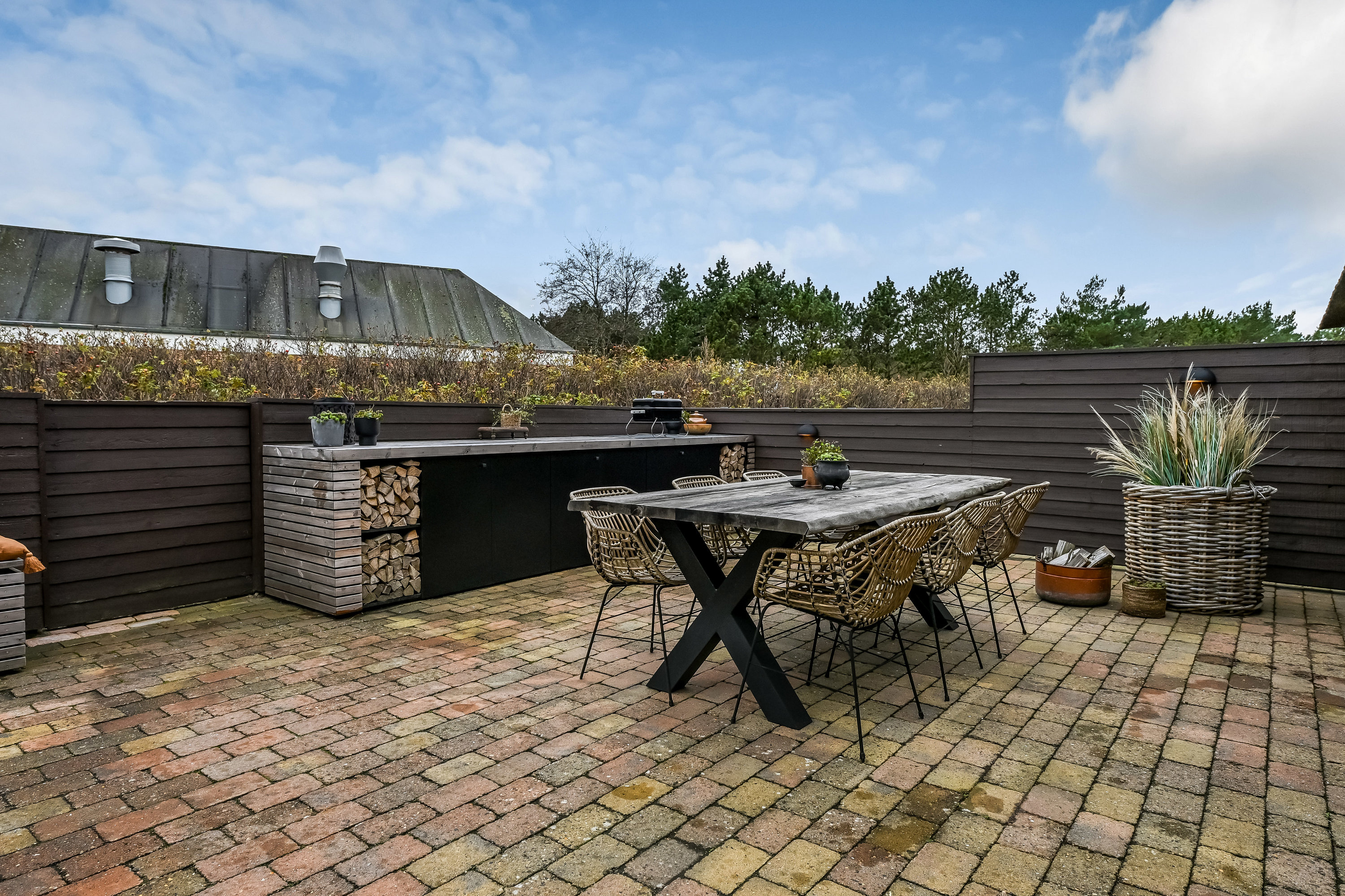 Miniaturebillede 2: terrasse. Billede af Vesterhavsparken 30, 6857 Blåvand