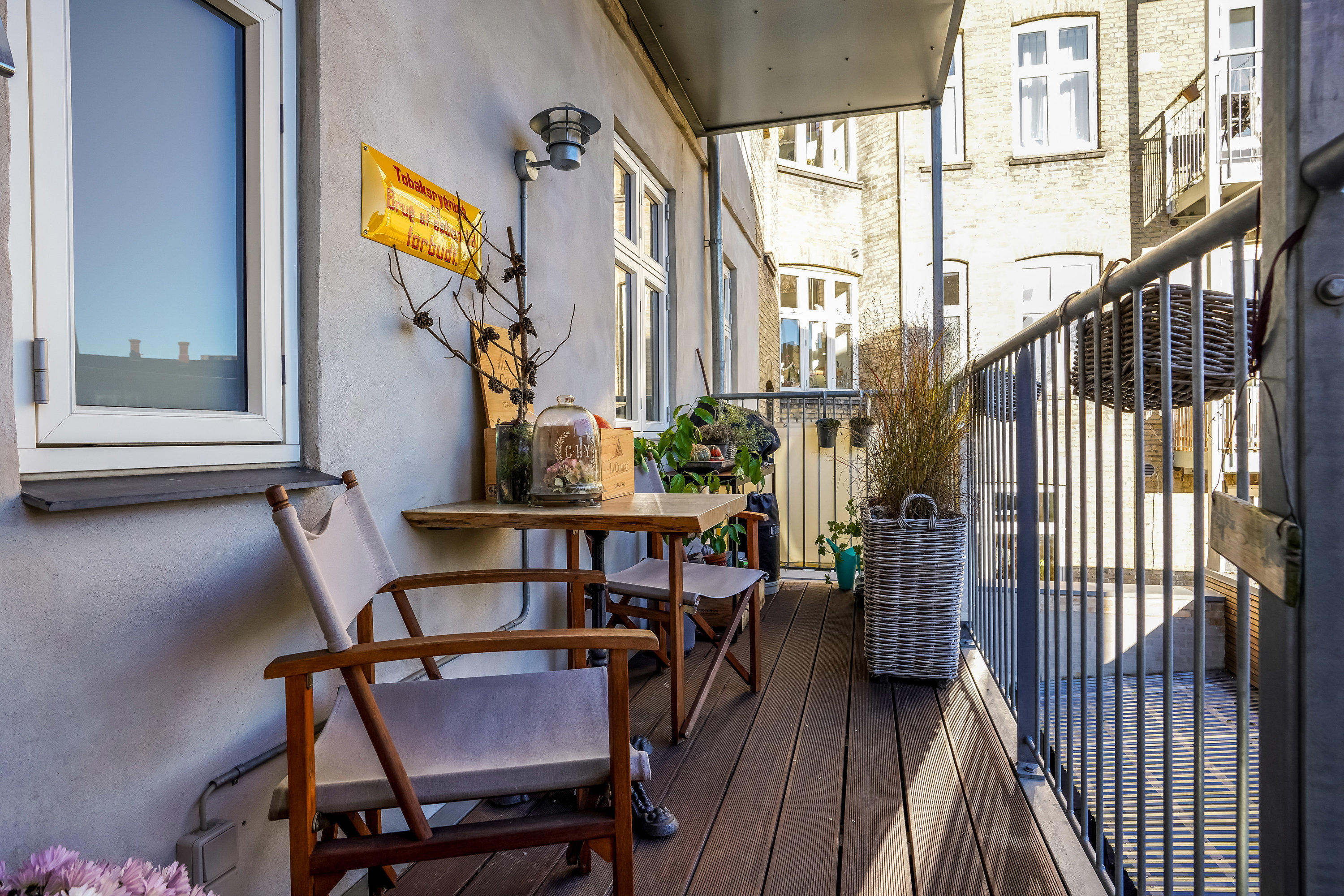 Fremhævet terrasse billede i fuldskærmstilstand. Billede af Søndergade 24B, 1., 5000 Odense C