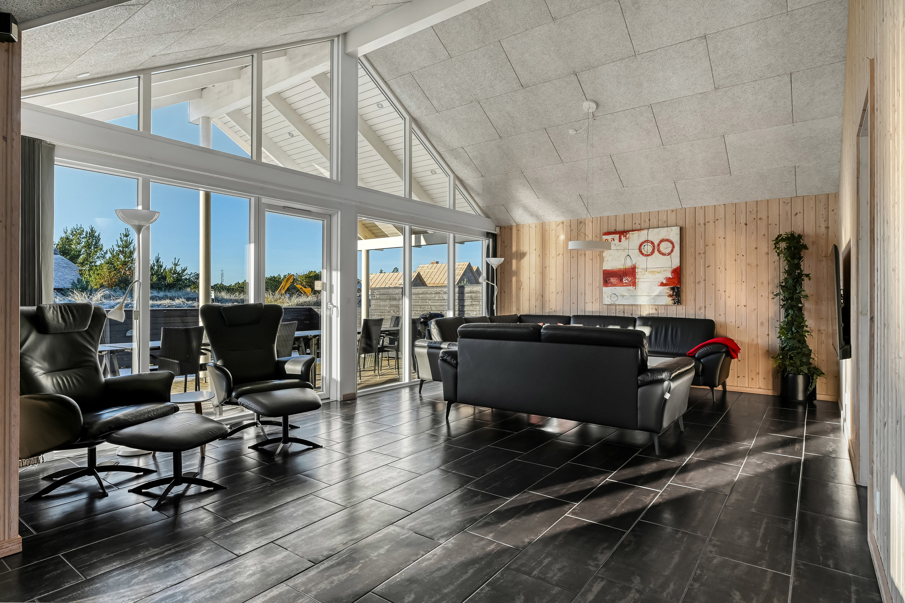 Fremhævet stue billede i fuldskærmstilstand. Billede af Bjergbovej 32, 6857 Blåvand