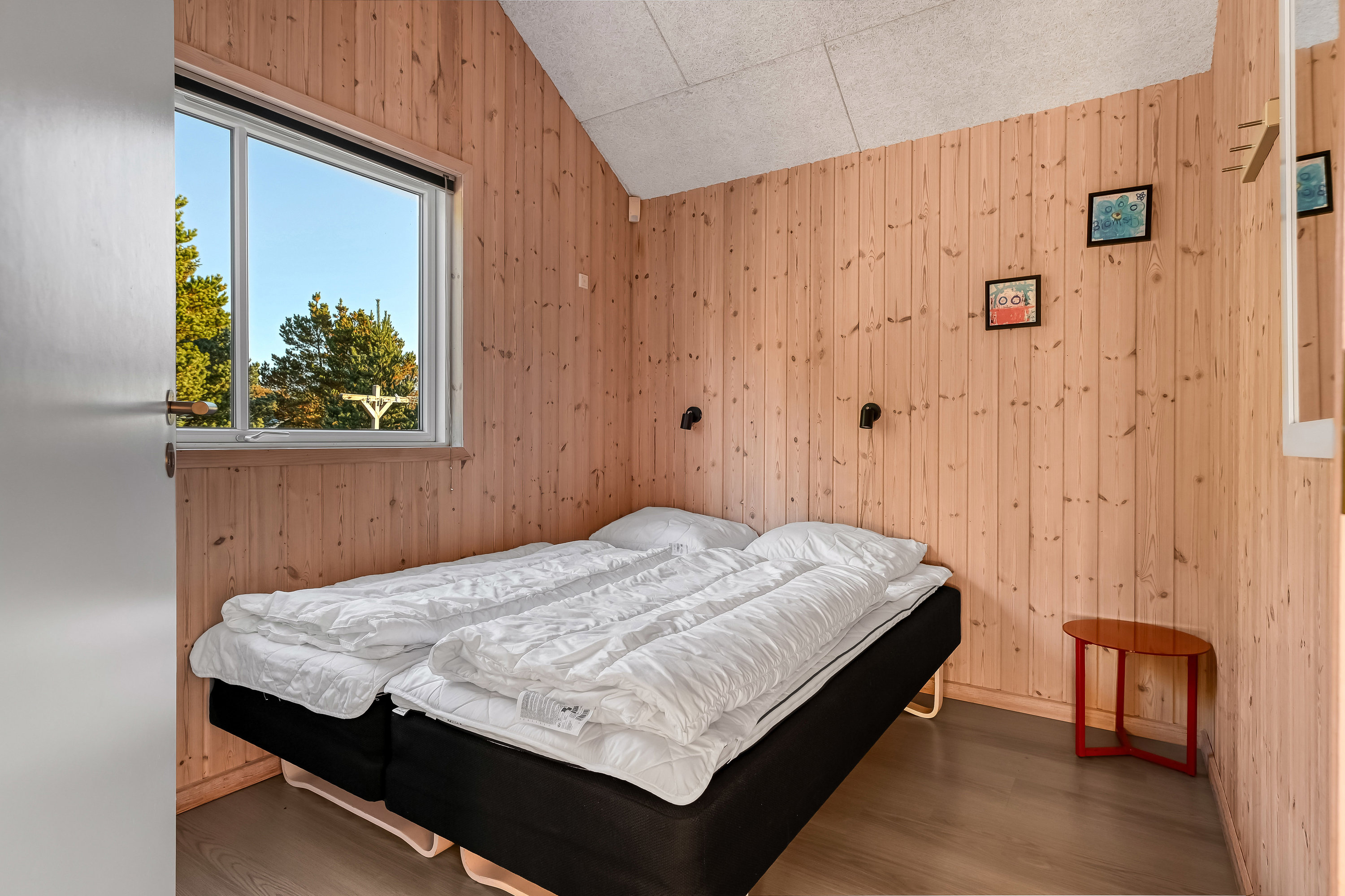 Fremhævet værelse billede i fuldskærmstilstand. Billede af Bjergbovej 32, 6857 Blåvand