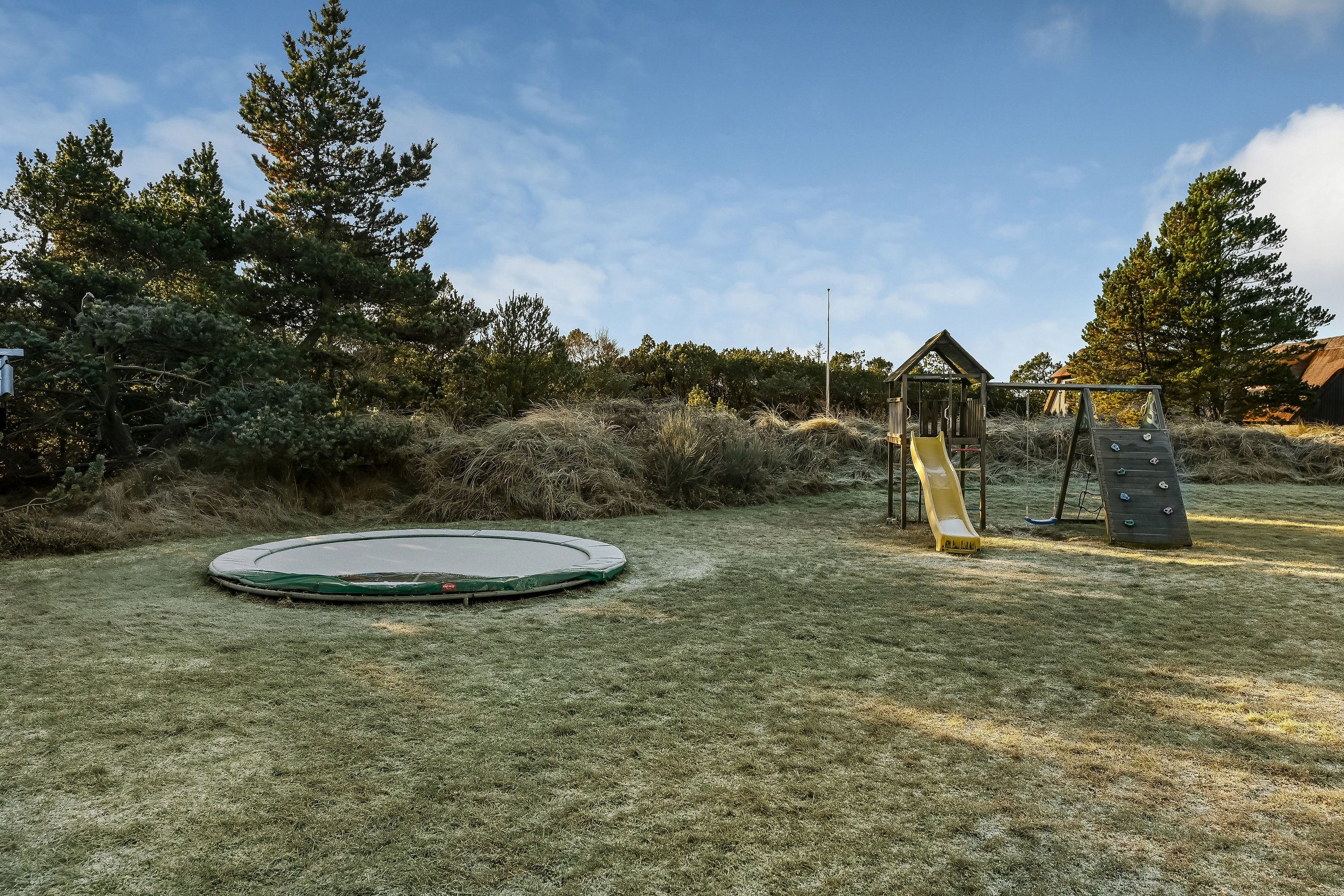 Fremhævet have billede i fuldskærmstilstand. Billede af Bjergbovej 32, 6857 Blåvand