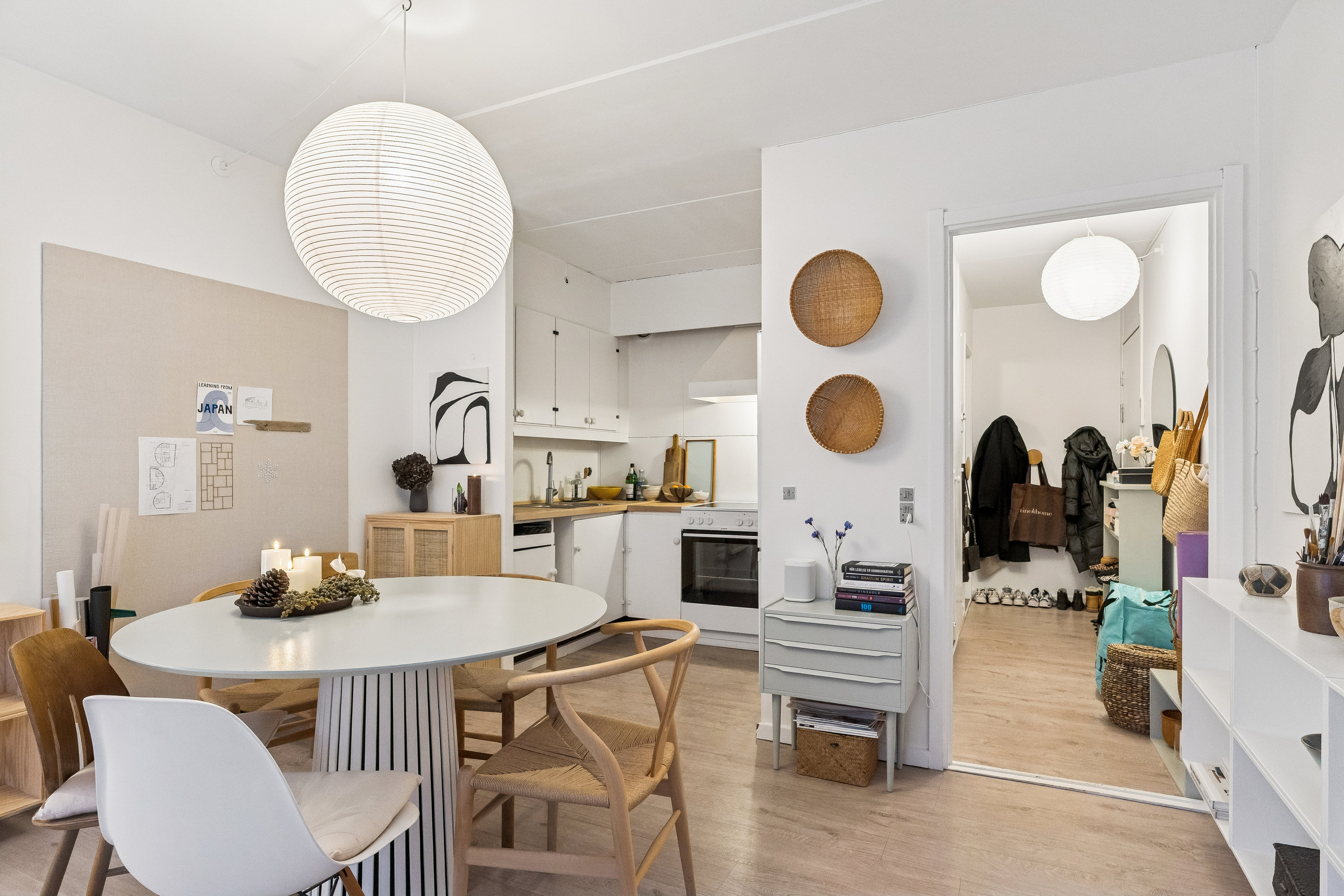 Fremhævet stue billede i fuldskærmstilstand. Billede af Drejøgade 26F, 1. 102., 2100 København Ø