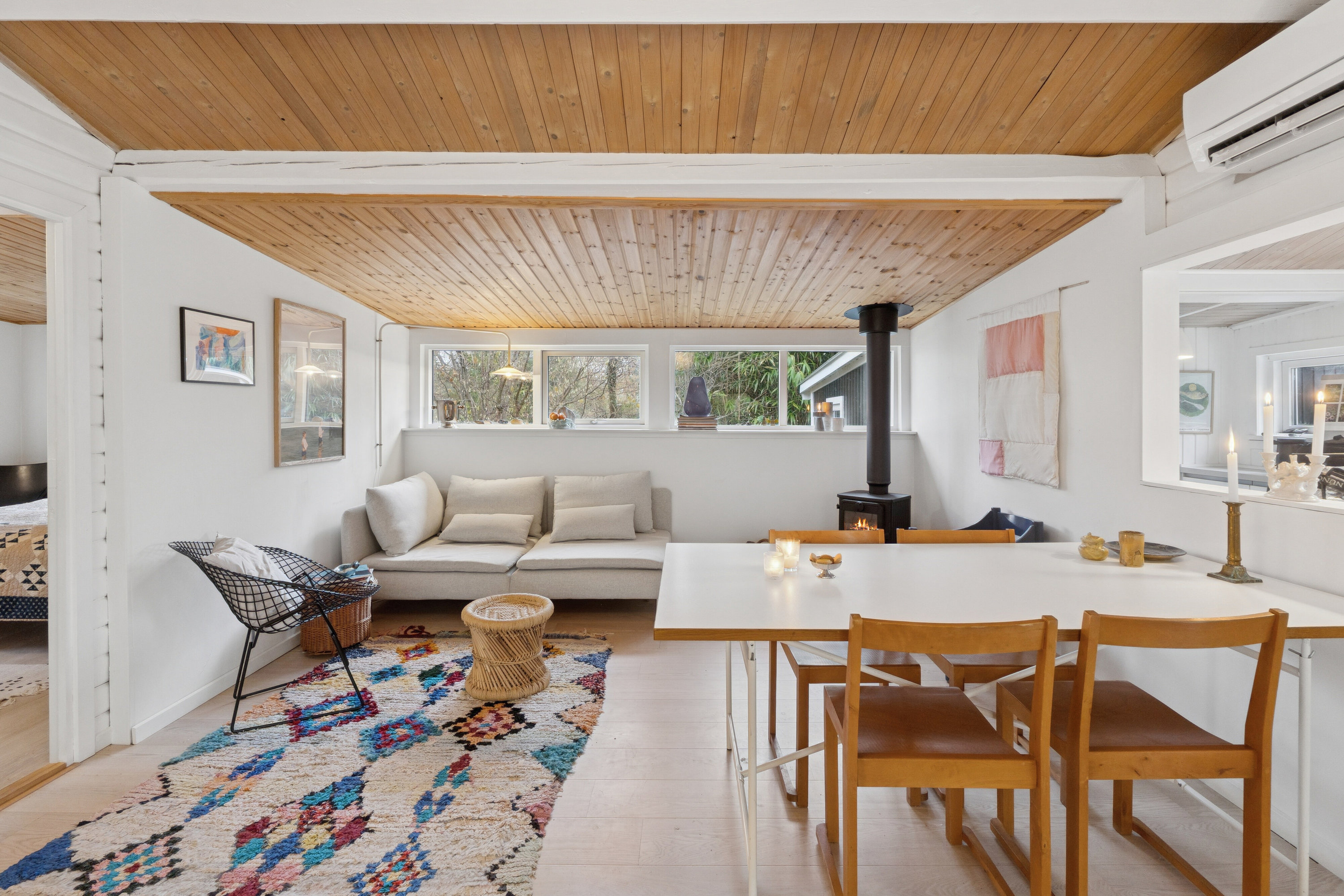 Fremhævet stue billede i fuldskærmstilstand. Billede af Jens Hansensvej 9, 3360 Liseleje