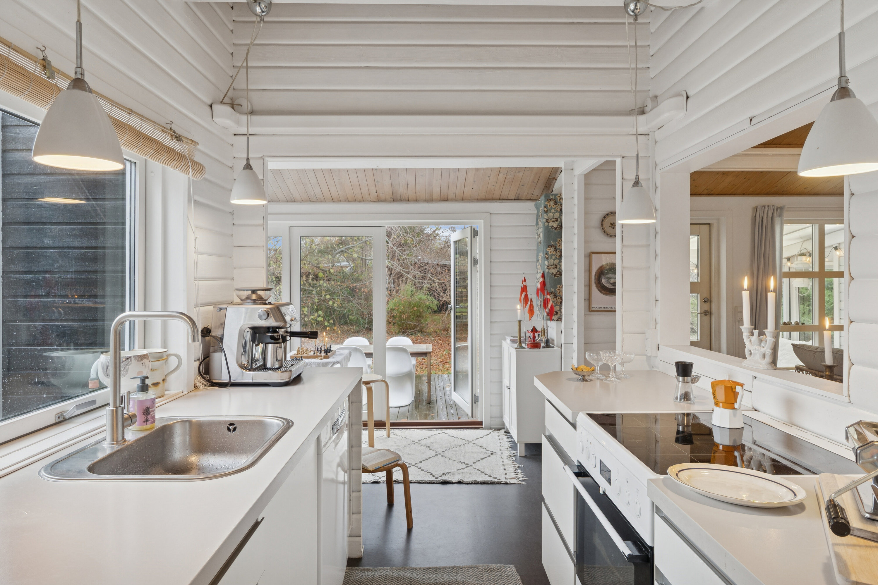 Fremhævet køkken billede i fuldskærmstilstand. Billede af Jens Hansensvej 9, 3360 Liseleje