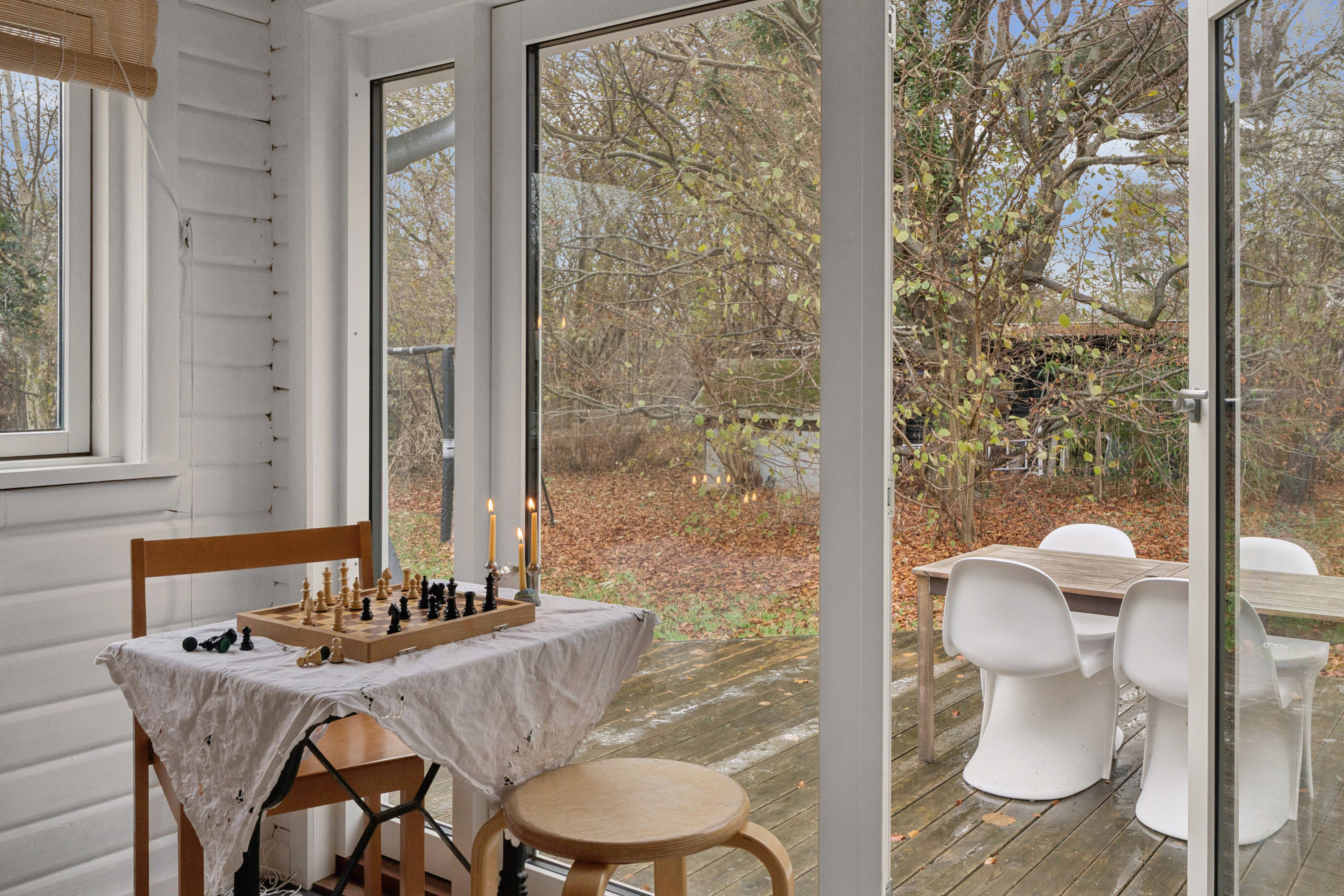 Fremhævet stue billede i fuldskærmstilstand. Billede af Jens Hansensvej 9, 3360 Liseleje