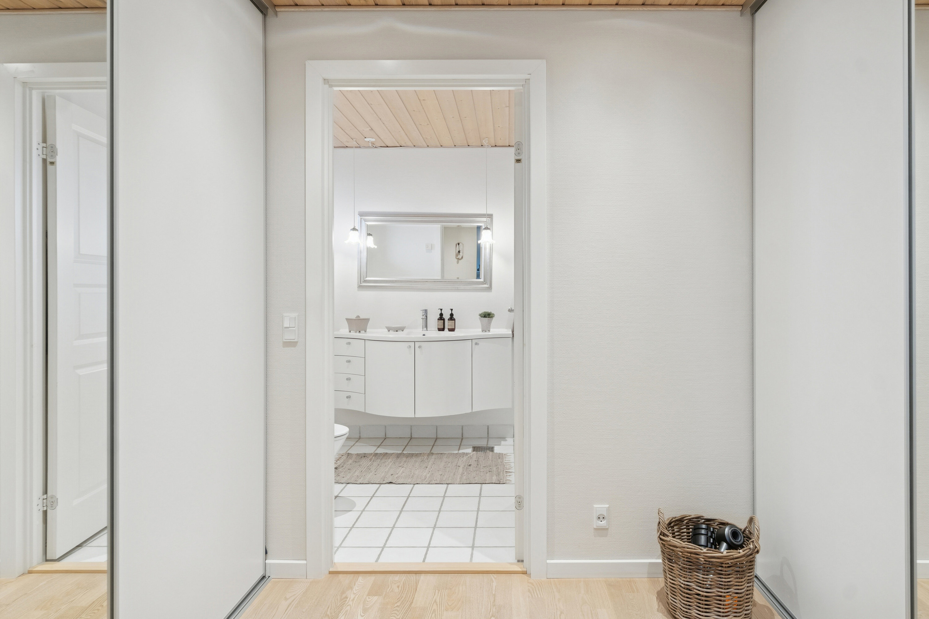 Fremhævet indendørs billede i fuldskærmstilstand. Billede af Rørmosevej 40, 4400 Kalundborg