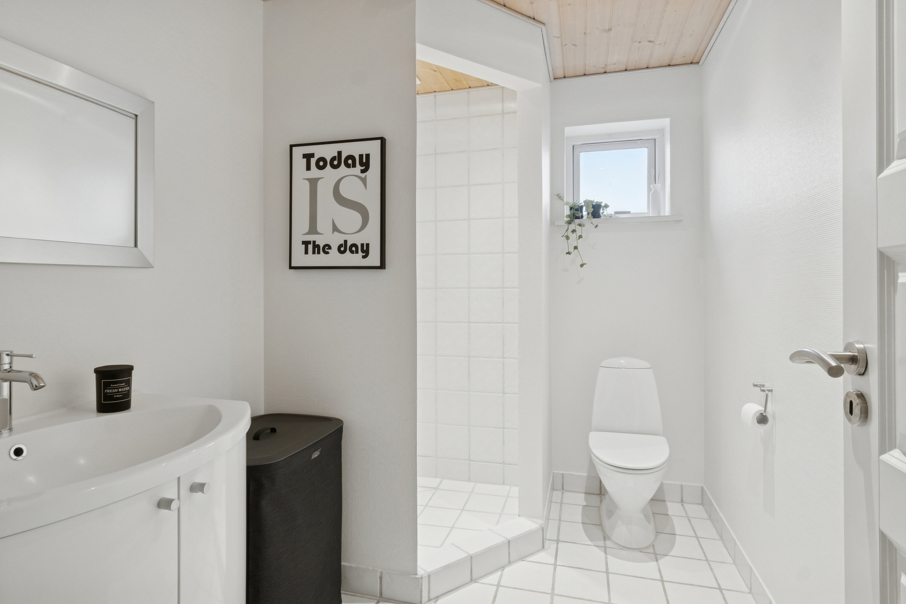 Fremhævet badeværelse billede i fuldskærmstilstand. Billede af Rørmosevej 40, 4400 Kalundborg