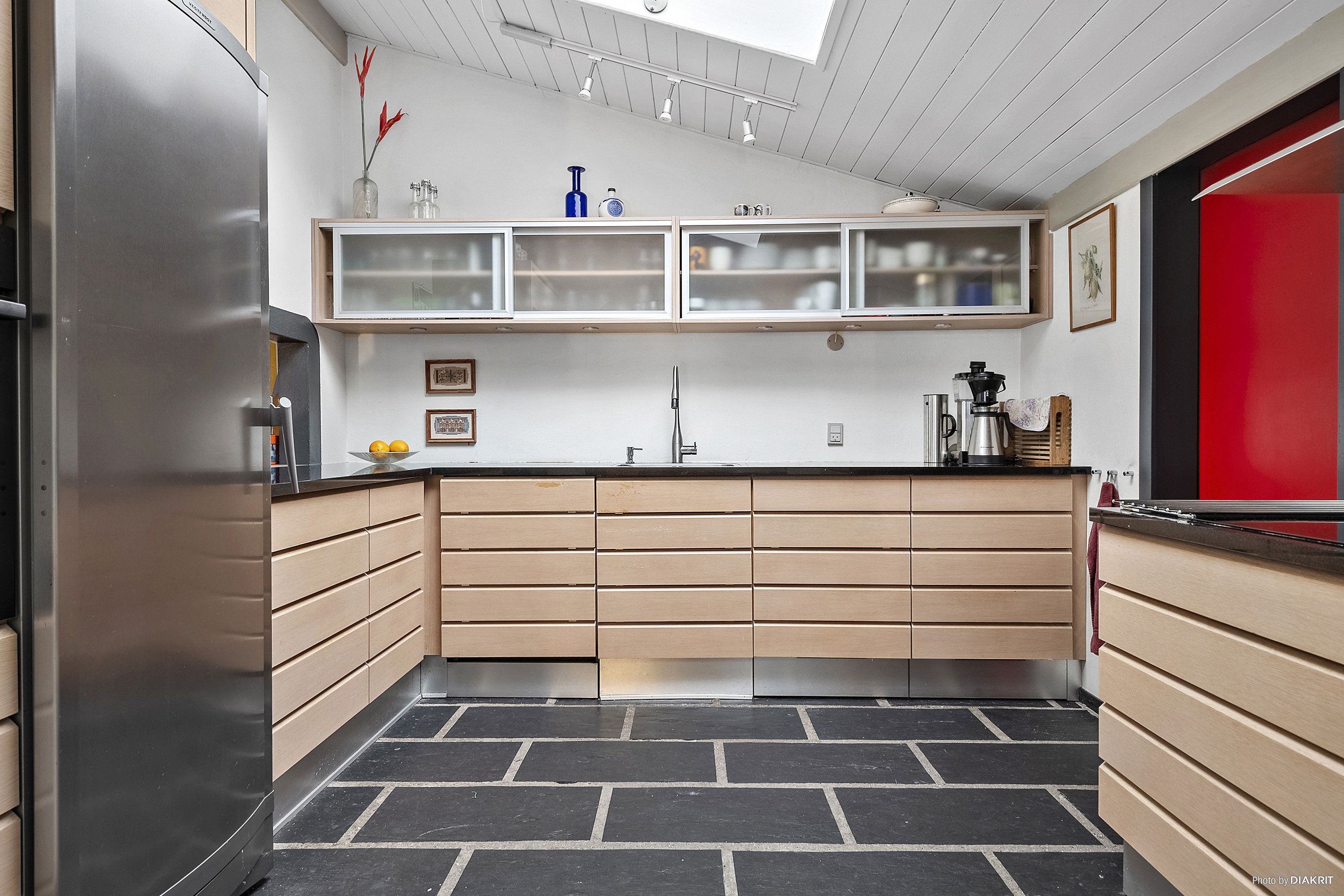 Fremhævet køkken billede i fuldskærmstilstand. Billede af Nyvej 5, Hou, 8300 Odder