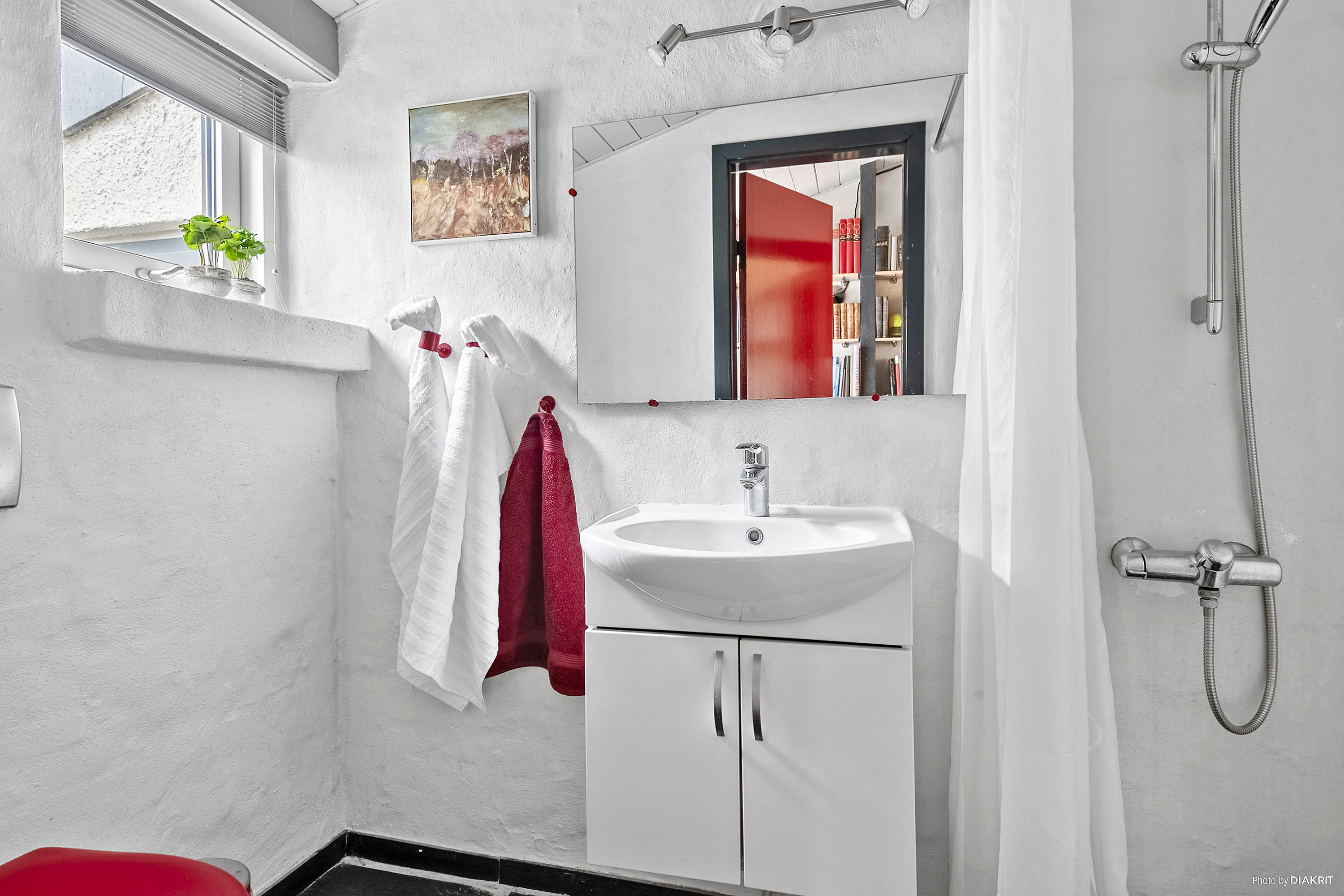 Fremhævet badeværelse billede i fuldskærmstilstand. Billede af Nyvej 5, Hou, 8300 Odder