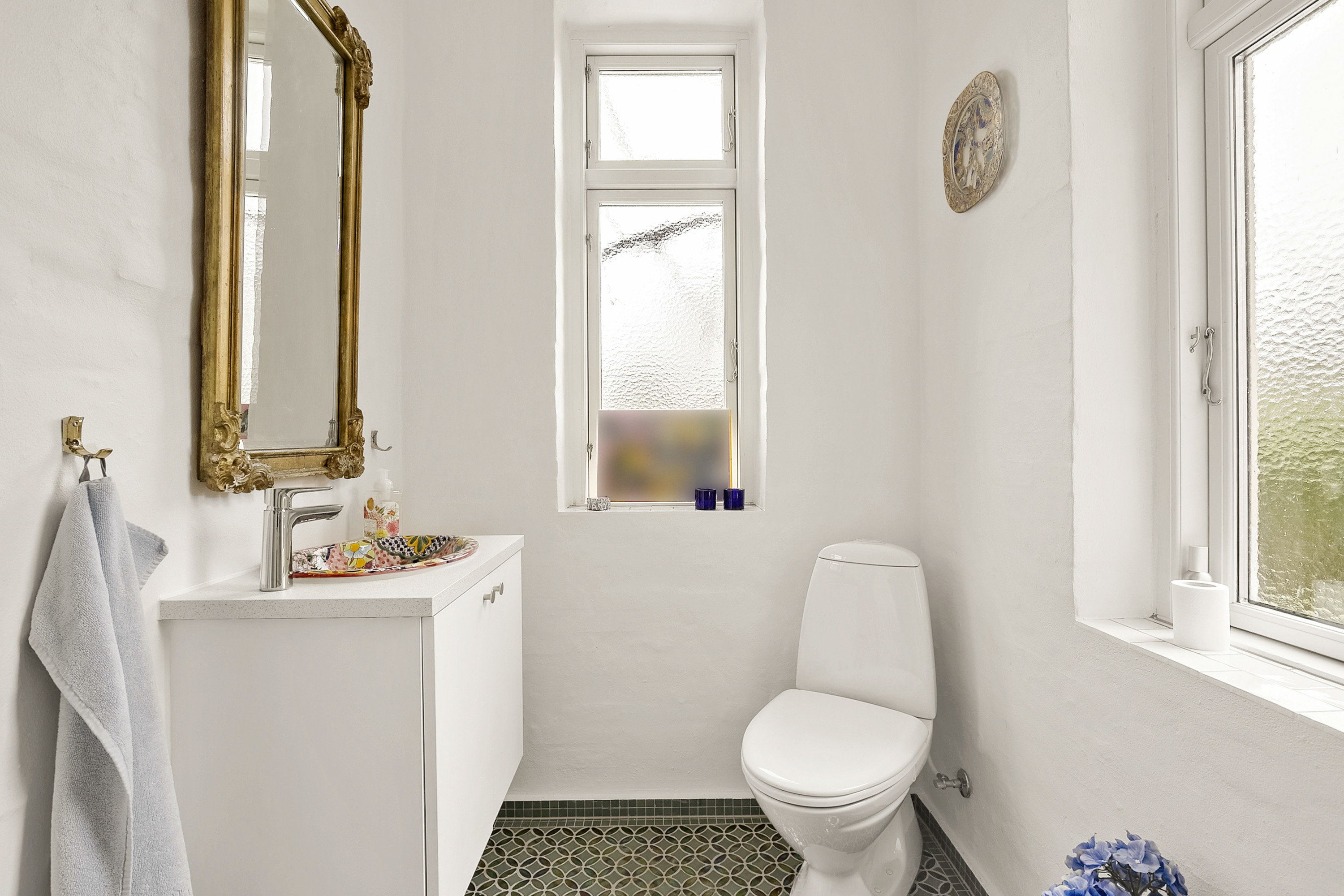 Fremhævet badeværelse billede i fuldskærmstilstand. Billede af Thomas Overskous Vej 28, 5000 Odense C