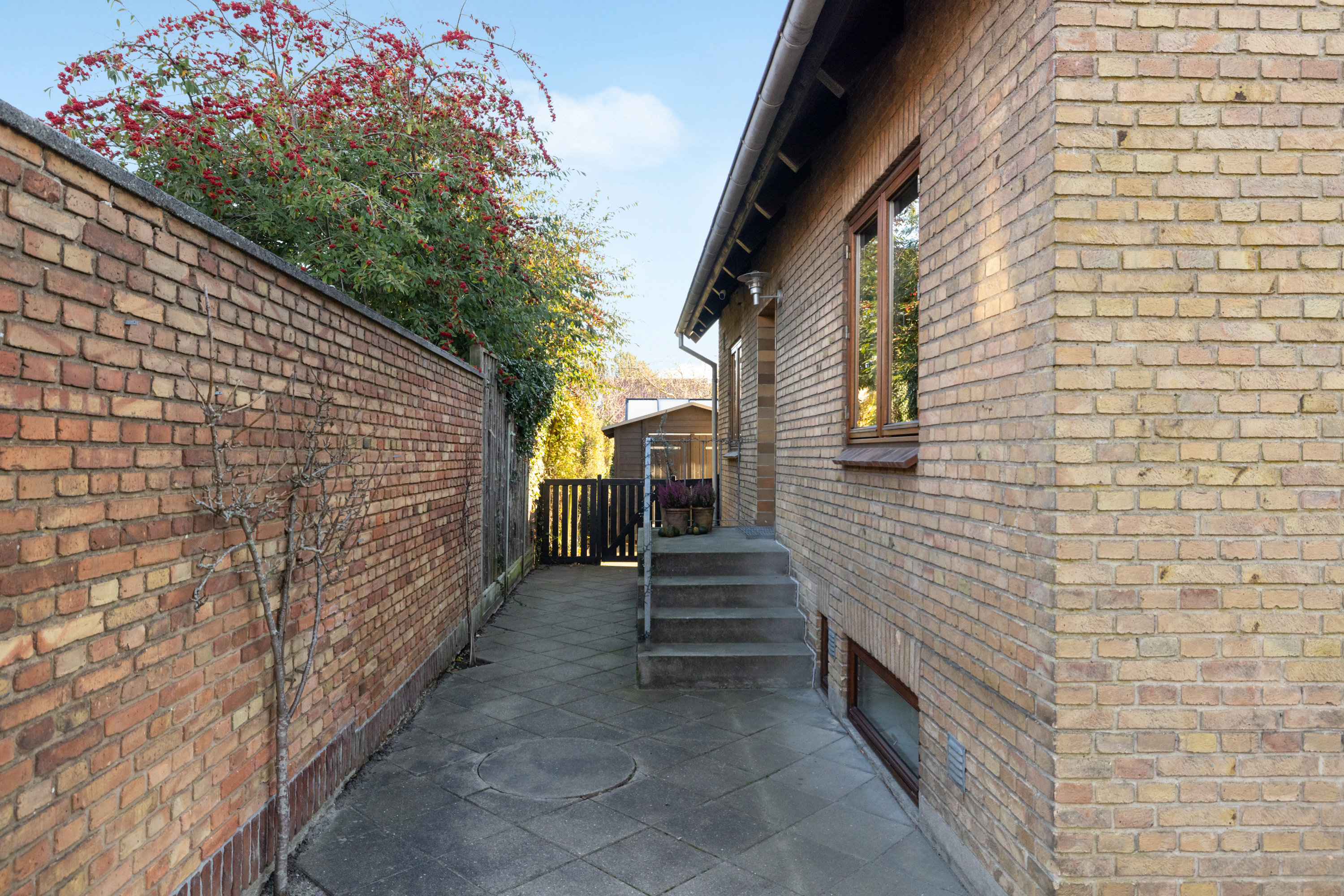 Fremhævet  billede i fuldskærmstilstand. Billede af Vanløsevej 11, 8000 Aarhus C