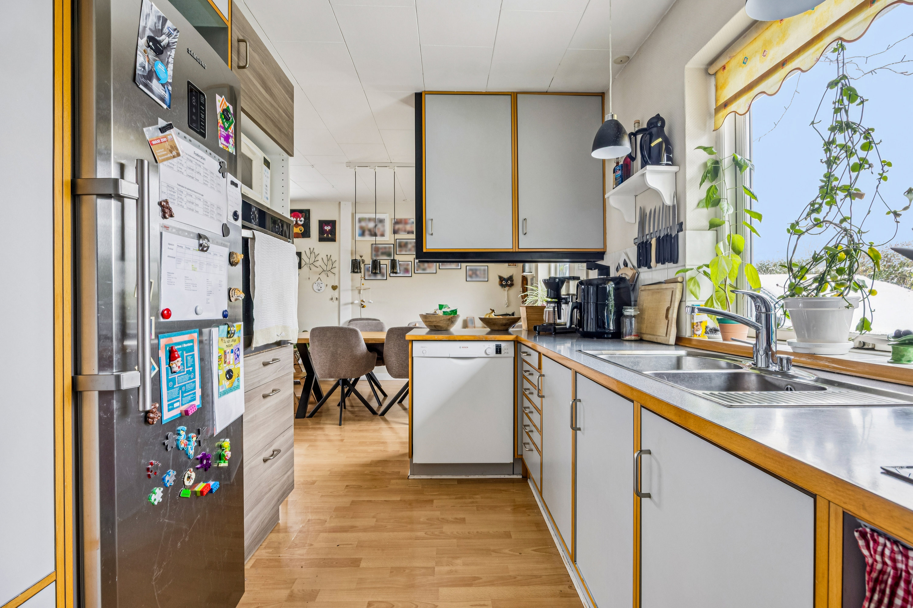 Fremhævet køkken billede i fuldskærmstilstand. Billede af Hermodsvej 12, Benløse, 4100 Ringsted