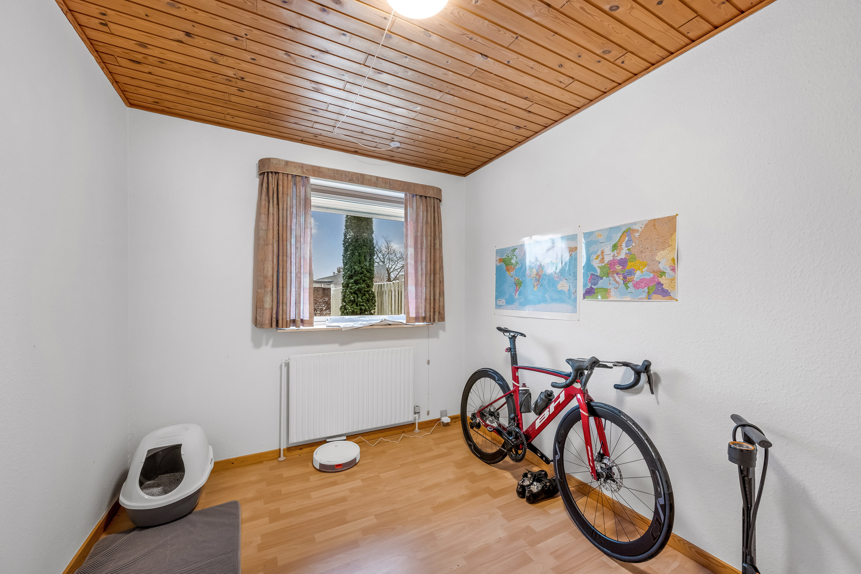 Fremhævet værelse billede i fuldskærmstilstand. Billede af Åbrinken 42, 6900 Skjern