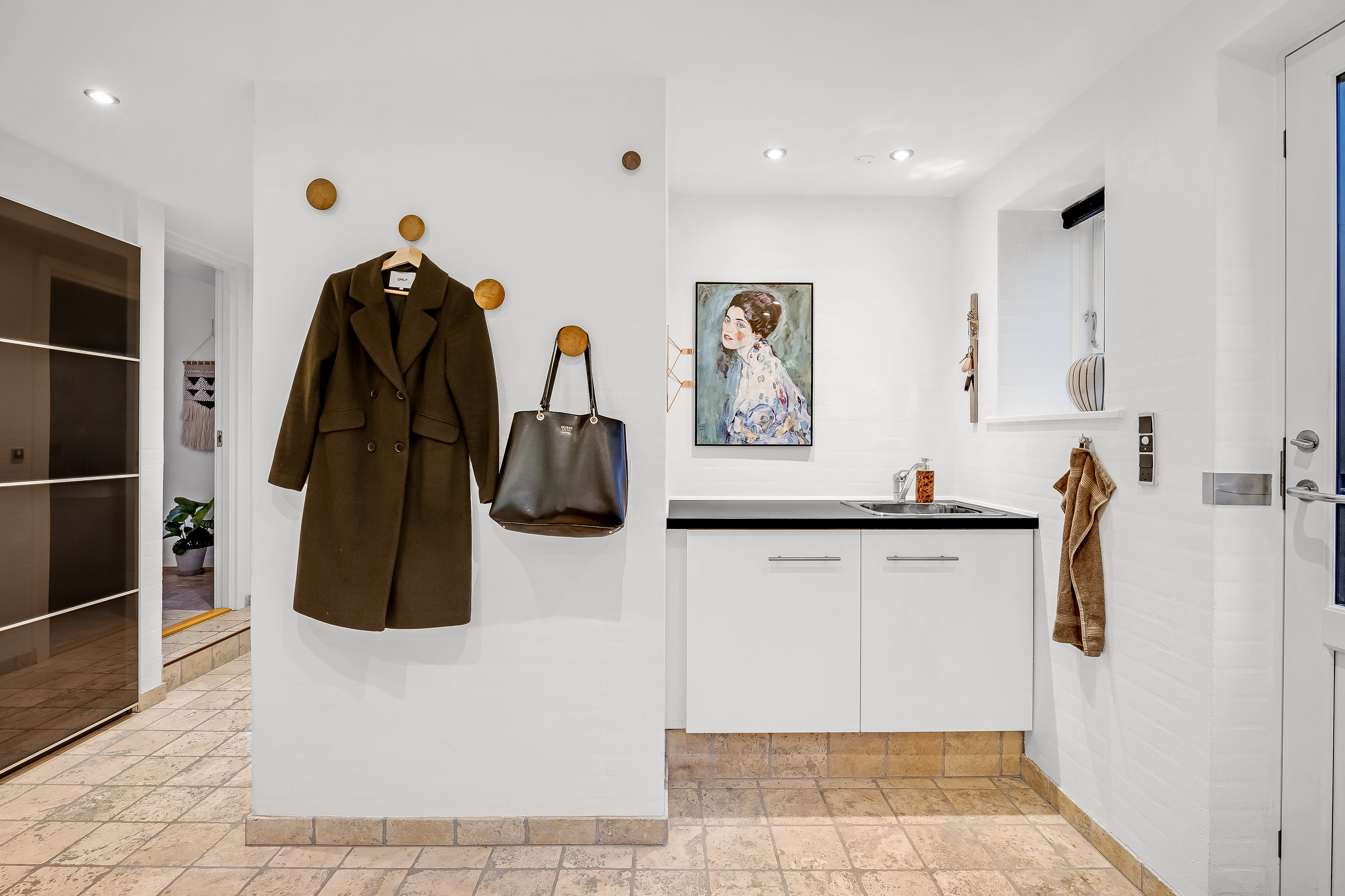 Fremhævet badeværelse billede i fuldskærmstilstand. Billede af Jørgensgaardvej 19, 6240 Løgumkloster