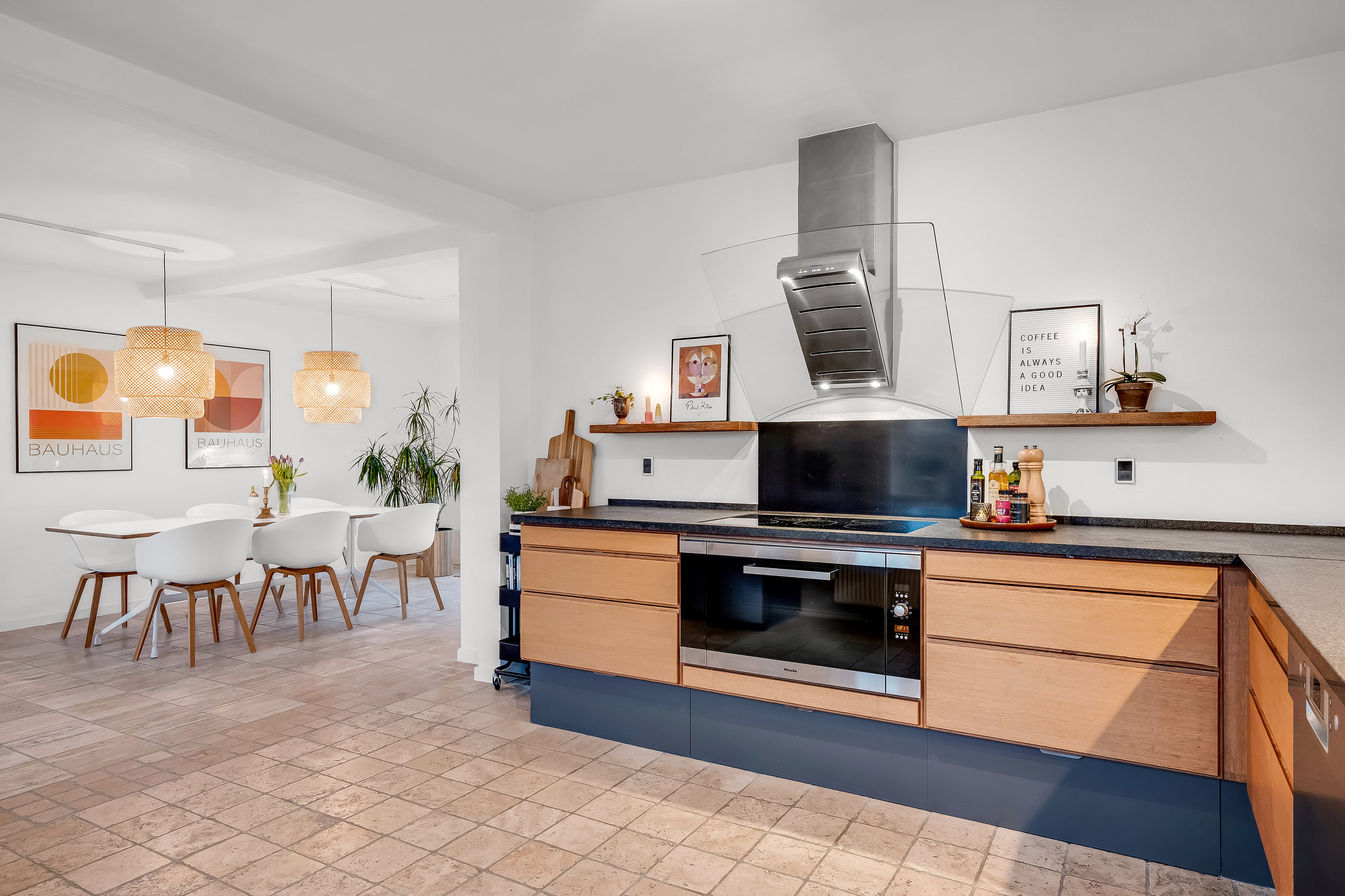 Fremhævet køkken billede i fuldskærmstilstand. Billede af Jørgensgaardvej 19, 6240 Løgumkloster