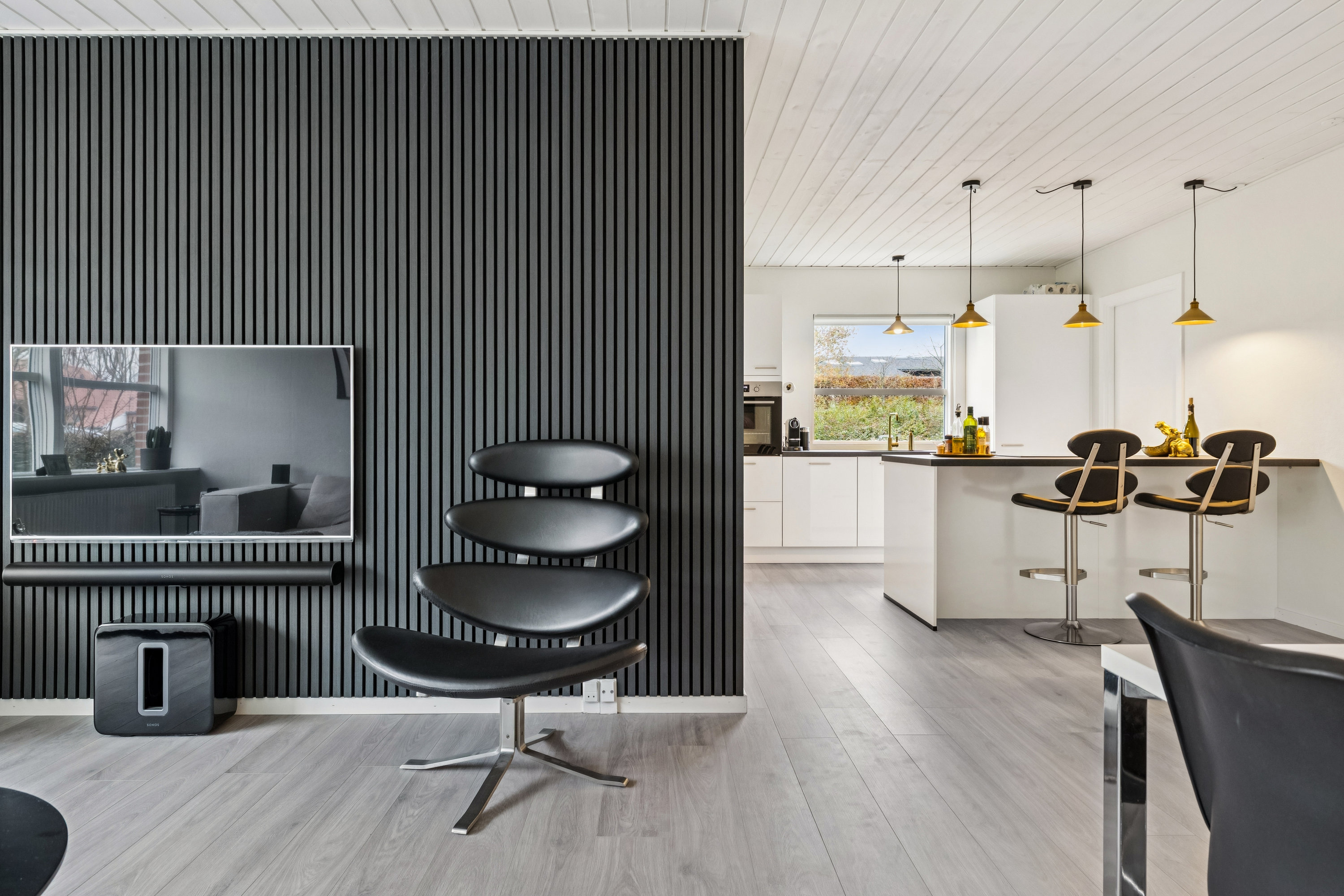 Fremhævet stue billede i fuldskærmstilstand. Billede af Forsythiavej 11, Hørby, 9500 Hobro