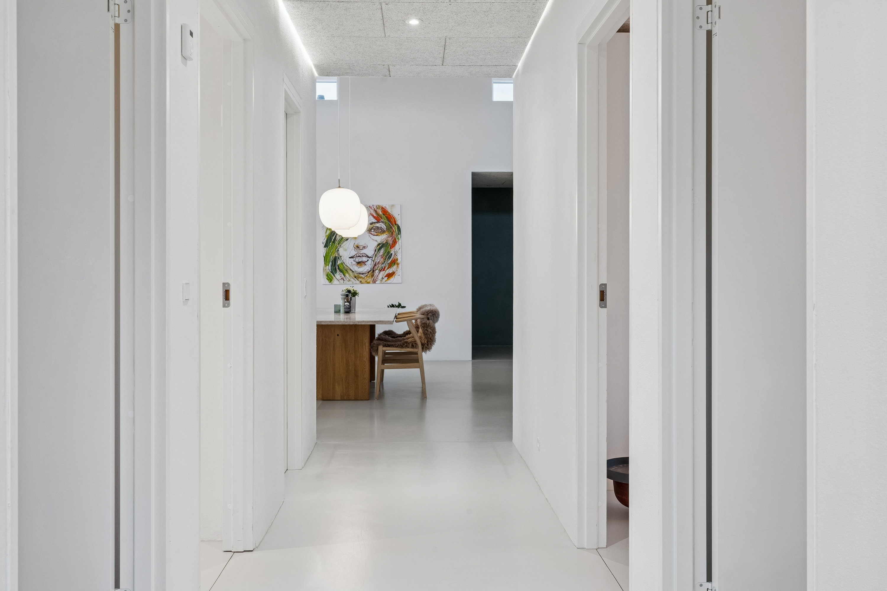 Fremhævet gang billede i fuldskærmstilstand. Billede af Råbjergvej 25, Sørup, 9530 Støvring