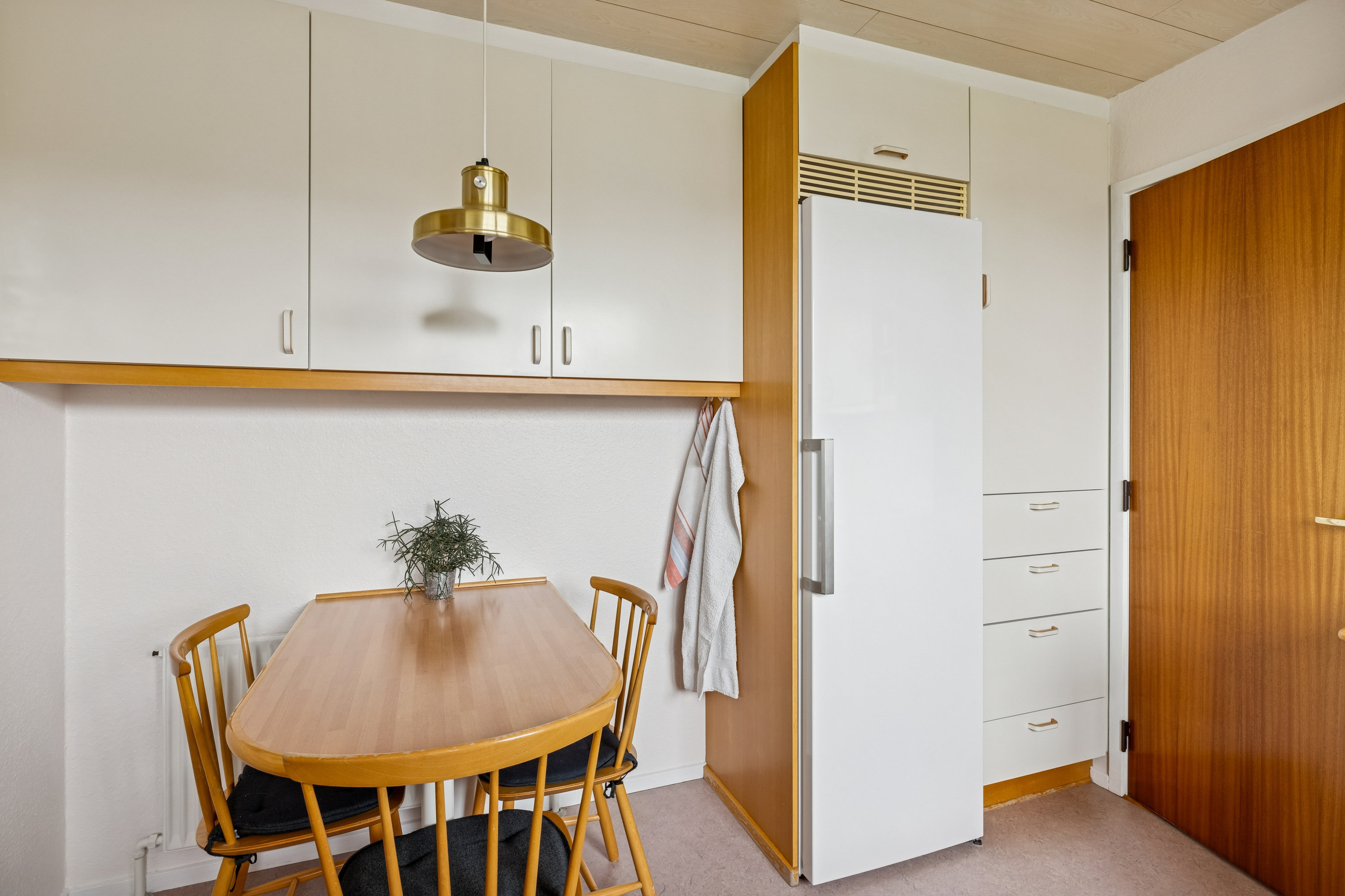 Fremhævet værelse billede i fuldskærmstilstand. Billede af Rosenhøjvej 21, Ugelbølle, 8410 Rønde