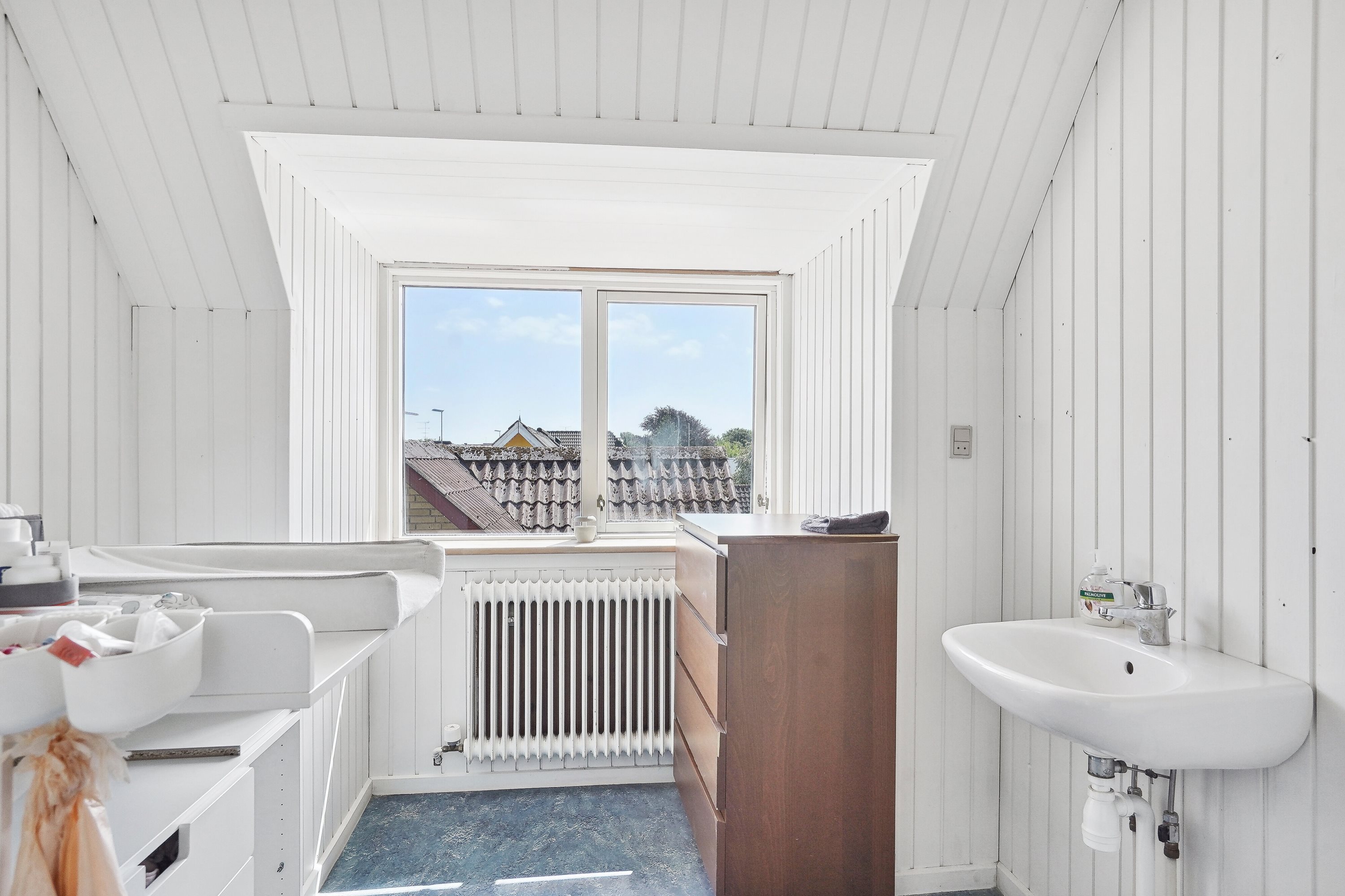 Fremhævet badeværelse billede i fuldskærmstilstand. Billede af Nørregade 91, 9870 Sindal