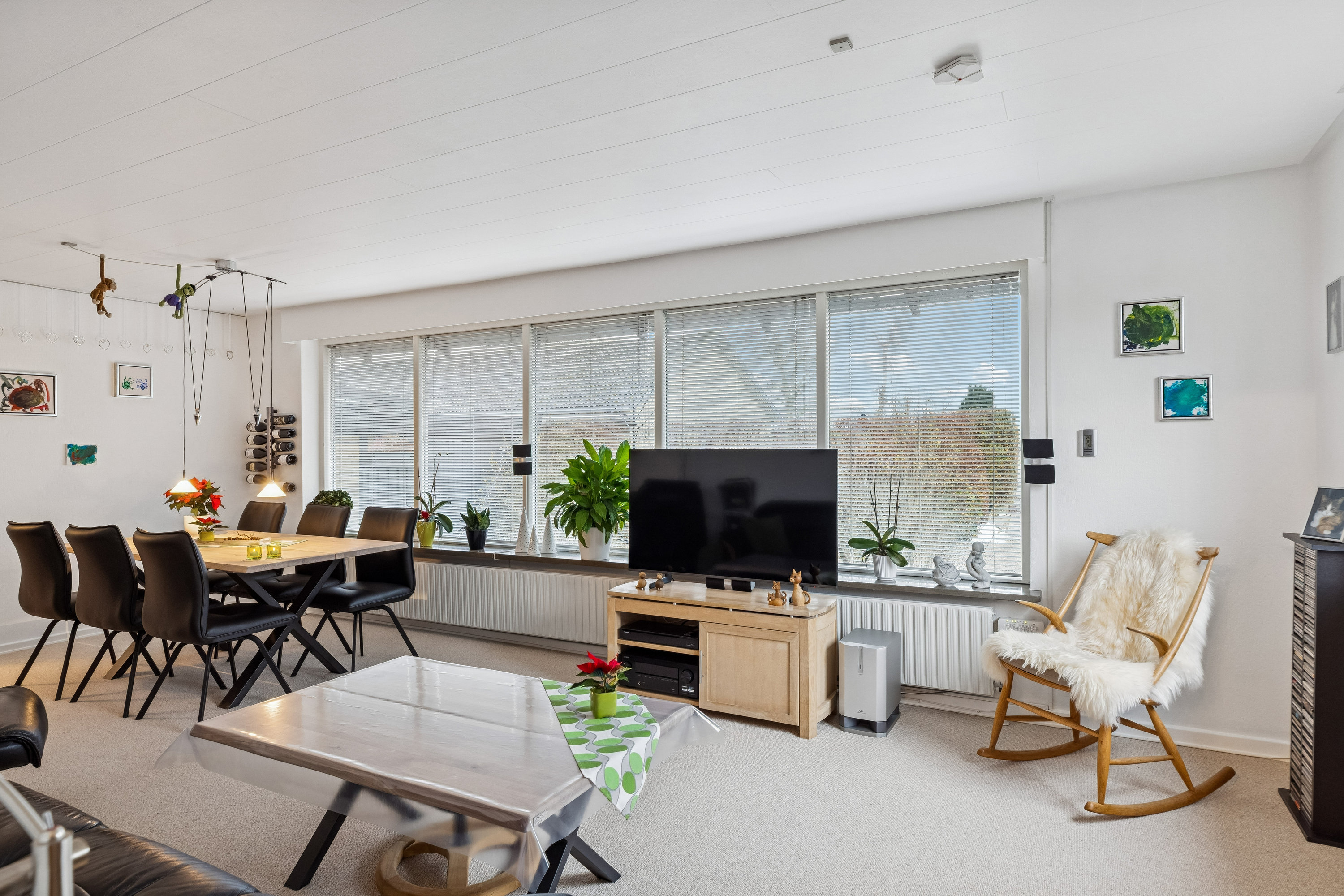 Miniaturebillede 2: stue. Billede af I.P.Jacobsens Vej 12, 6400 Sønderborg