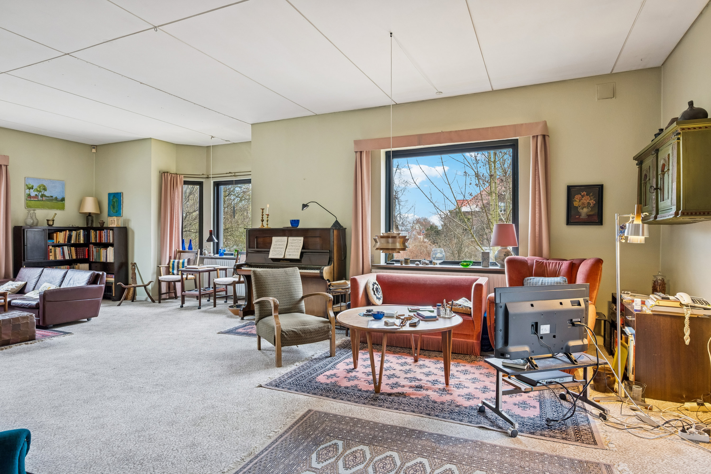 Fremhævet stue billede i fuldskærmstilstand. Billede af Rougsøvej 30, Spidsborg, 8961 Allingåbro