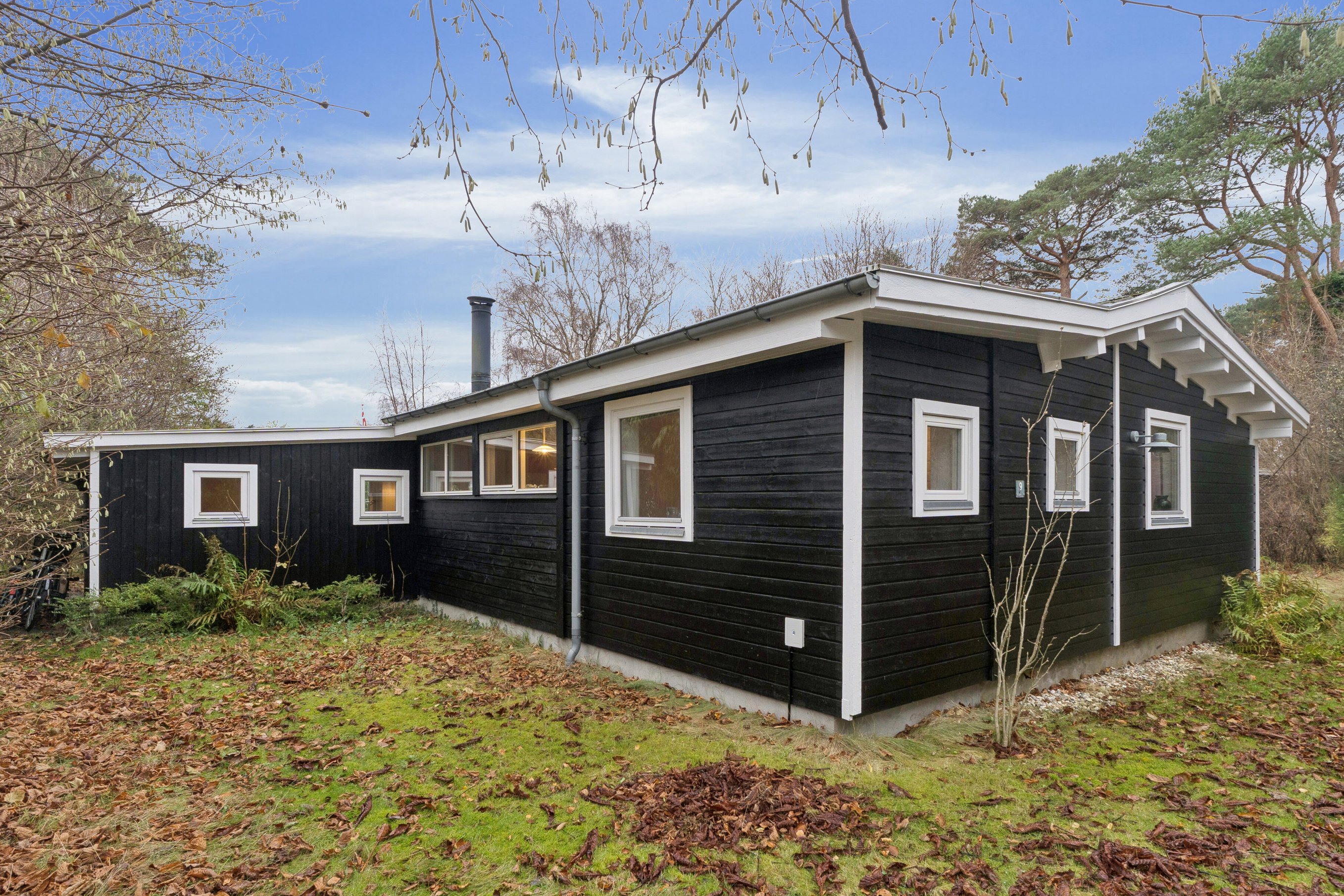 Fremhævet set fra haven billede i fuldskærmstilstand. Billede af Jens Hansensvej 9, 3360 Liseleje