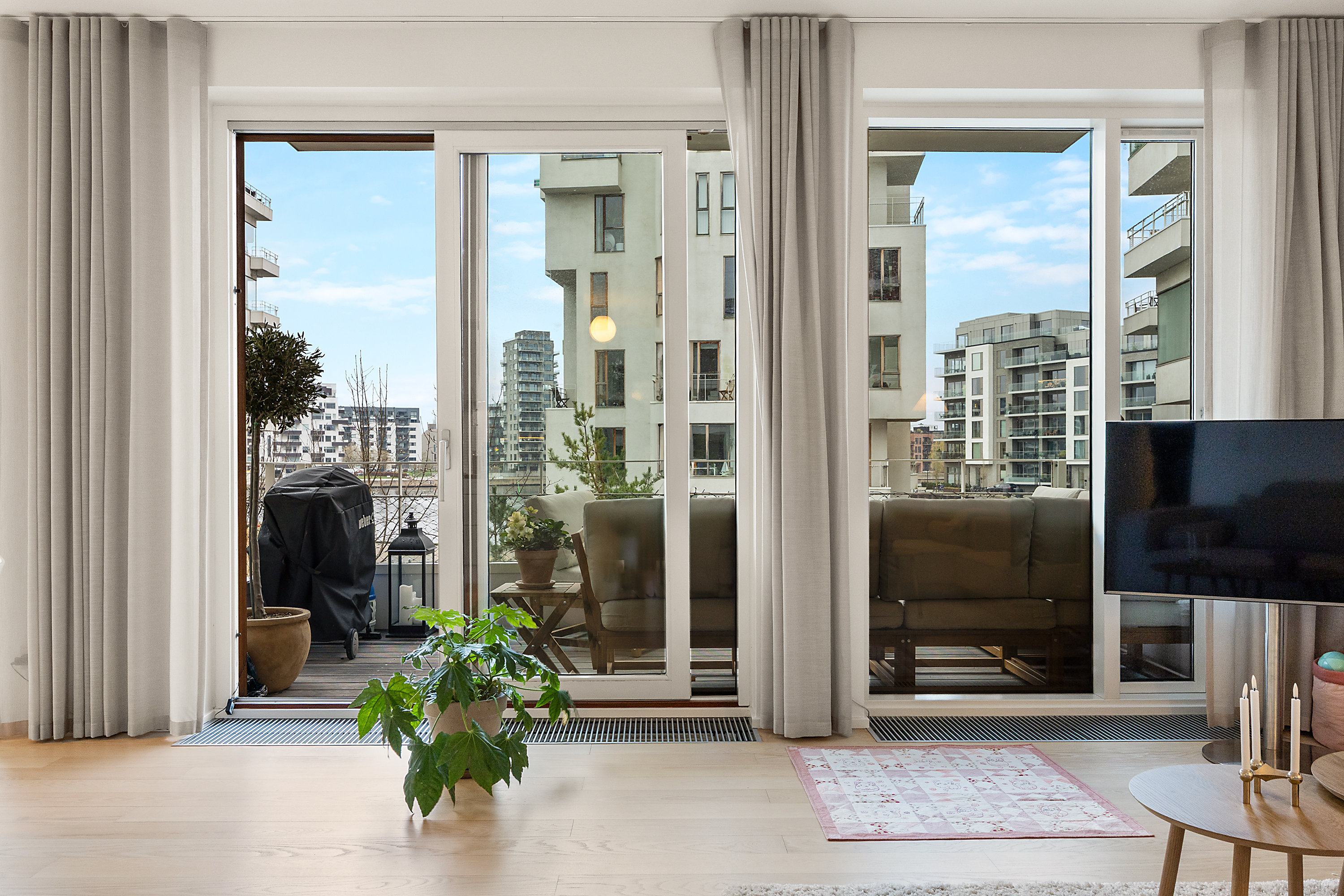 Fremhævet stue billede i fuldskærmstilstand. Billede af Havneholmen 56, 1. tv., 1561 København V