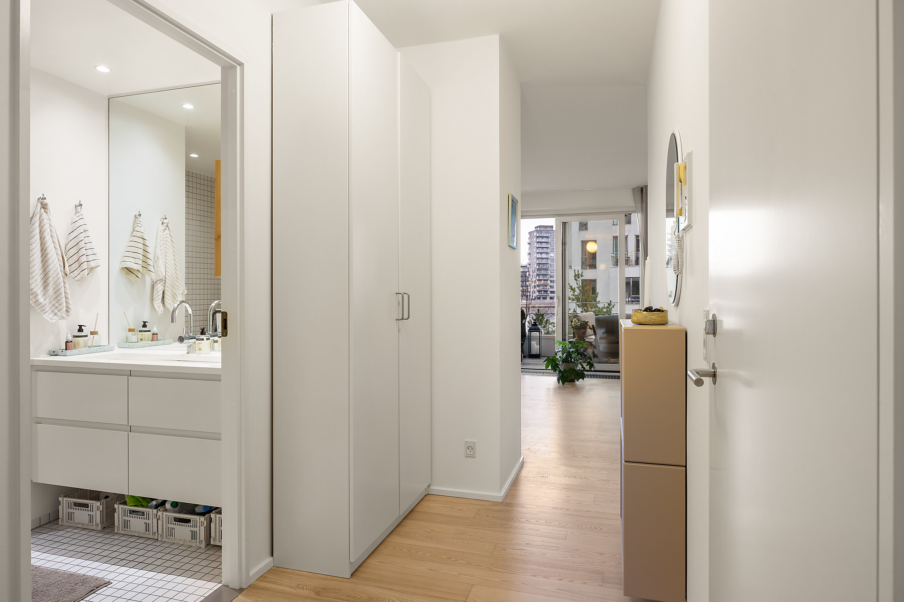 Fremhævet entré billede i fuldskærmstilstand. Billede af Havneholmen 56, 1. tv., 1561 København V