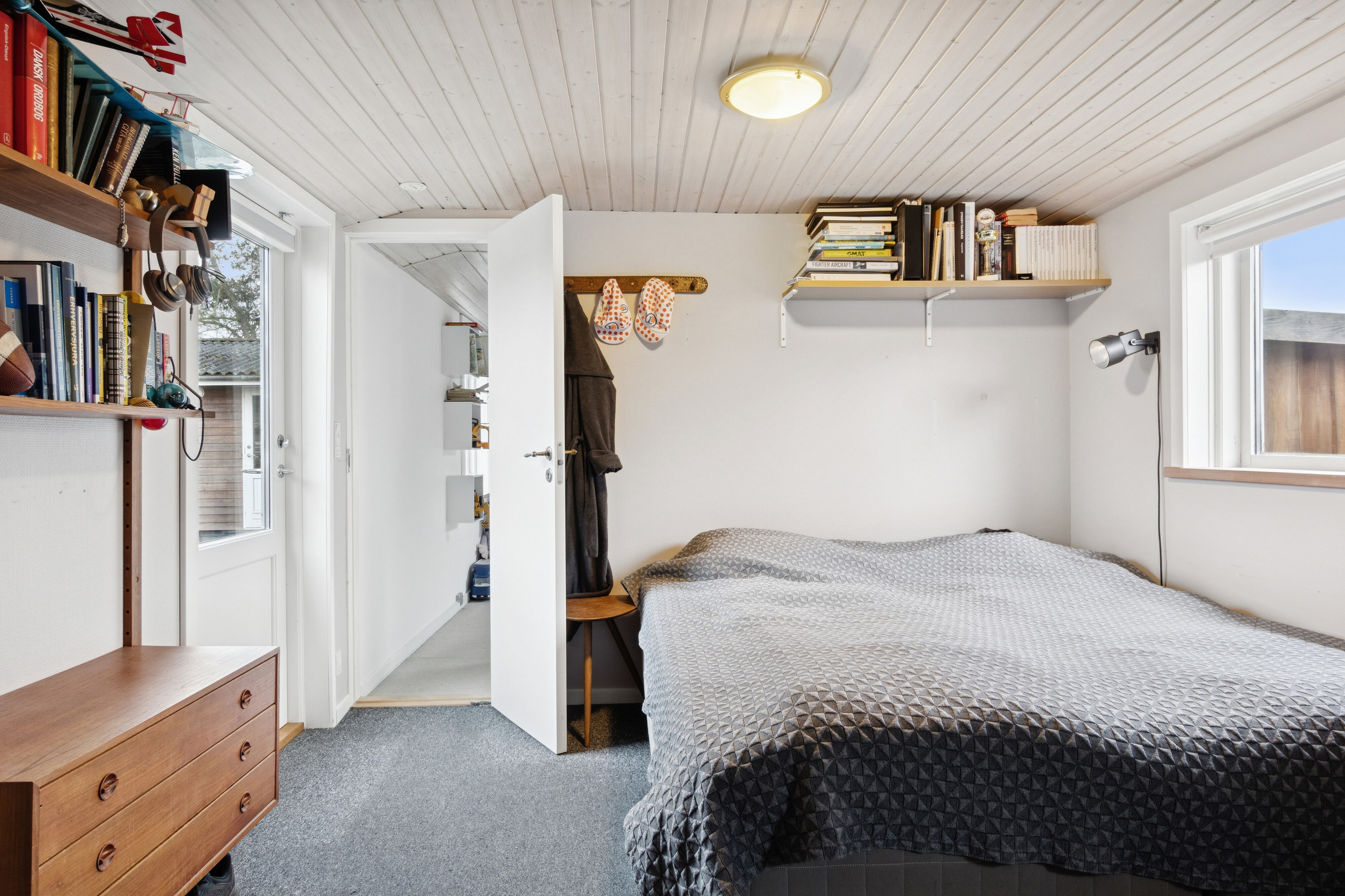 Fremhævet soveværelse billede i fuldskærmstilstand. Billede af Fyrrevang 13, Abildøre, 4560 Vig