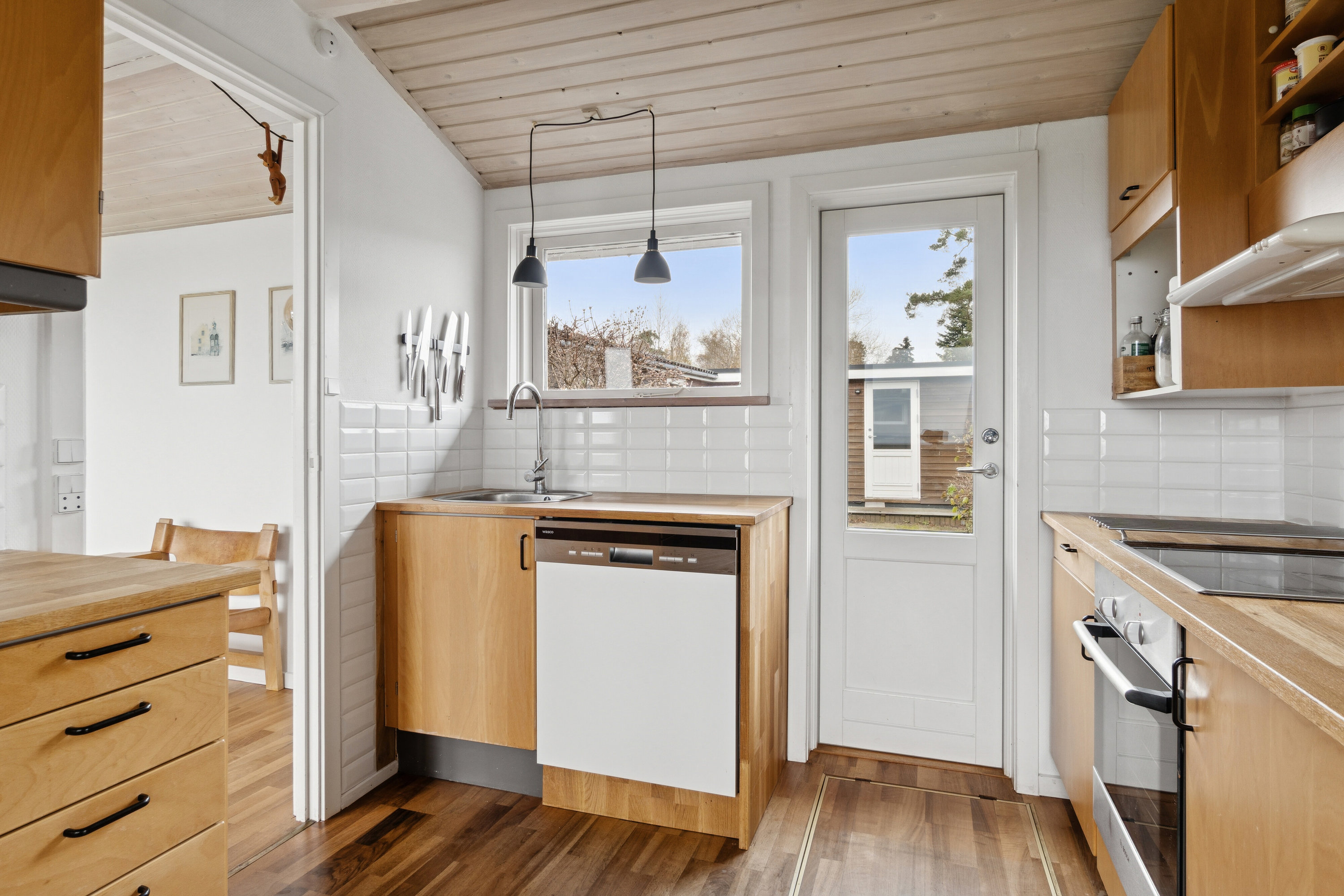 Fremhævet køkken billede i fuldskærmstilstand. Billede af Fyrrevang 13, Abildøre, 4560 Vig