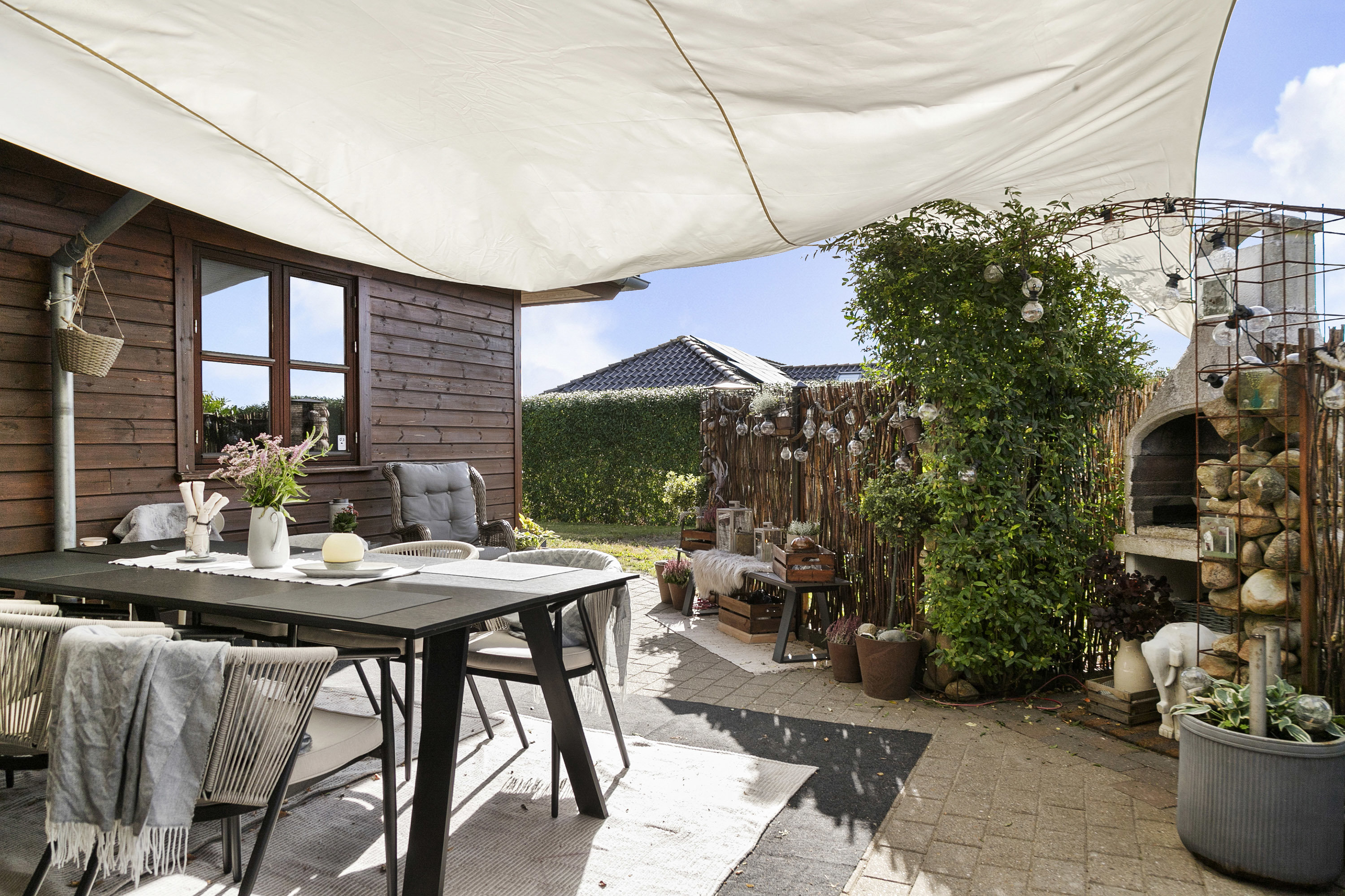 Miniaturebillede 2: overdækket terrasse. Billede af Rugmarken 162, 9690 Fjerritslev