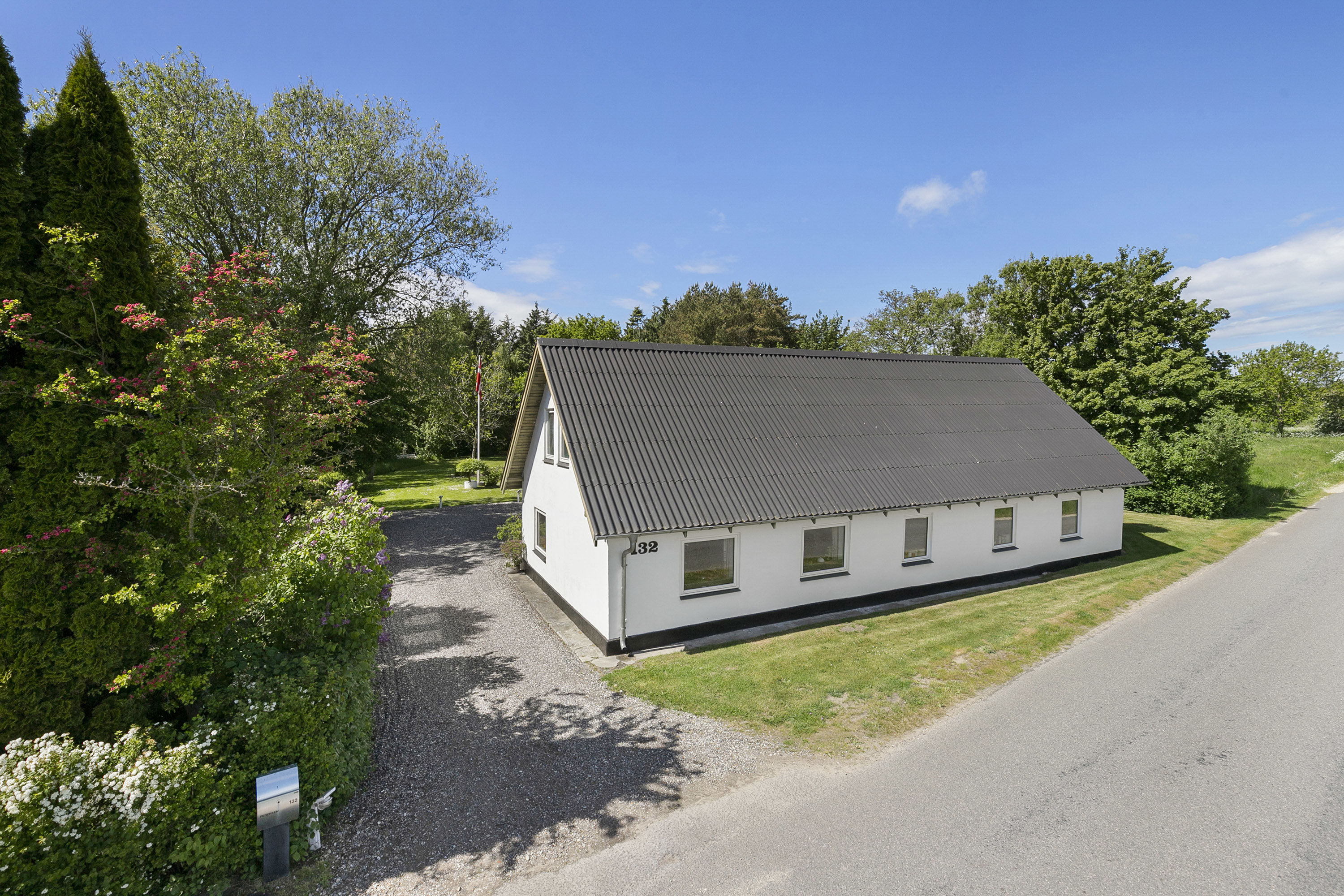 Miniaturebillede 2: facade. Billede af Tanderupgårdsvej 132, Bejstrup, 9690 Fjerritslev