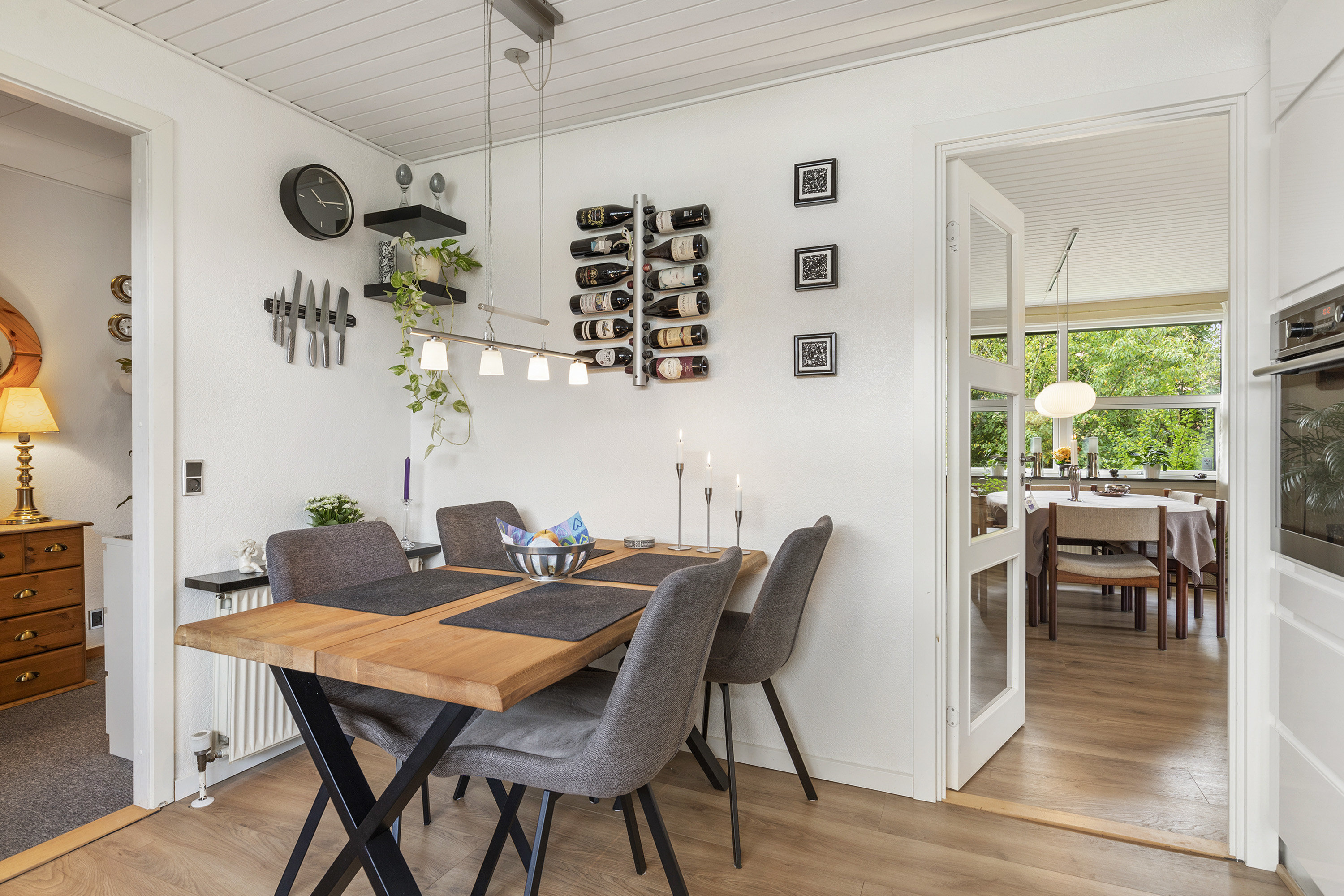 Fremhævet køkken billede i fuldskærmstilstand. Billede af Valmuemarken 14, 9690 Fjerritslev