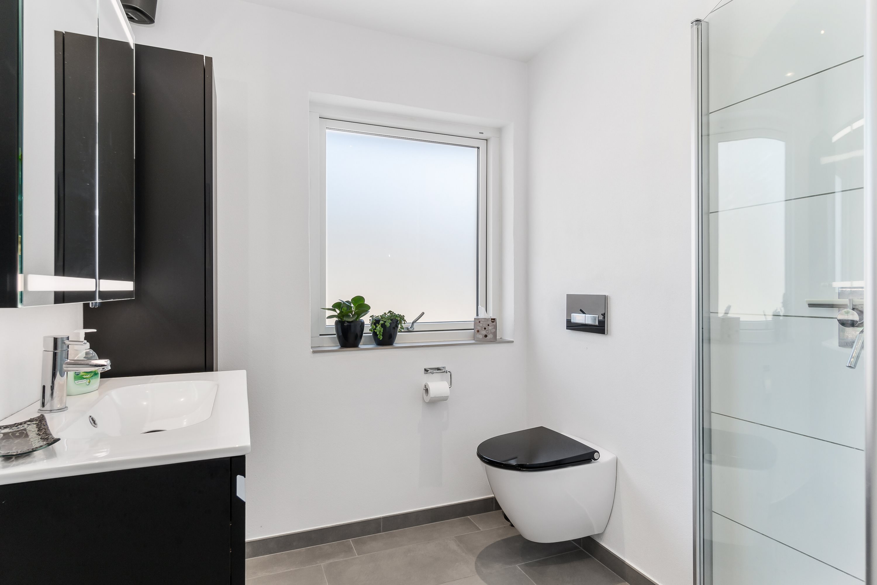 Fremhævet badeværelse billede i fuldskærmstilstand. Billede af Vandværksvej 8, 9690 Fjerritslev