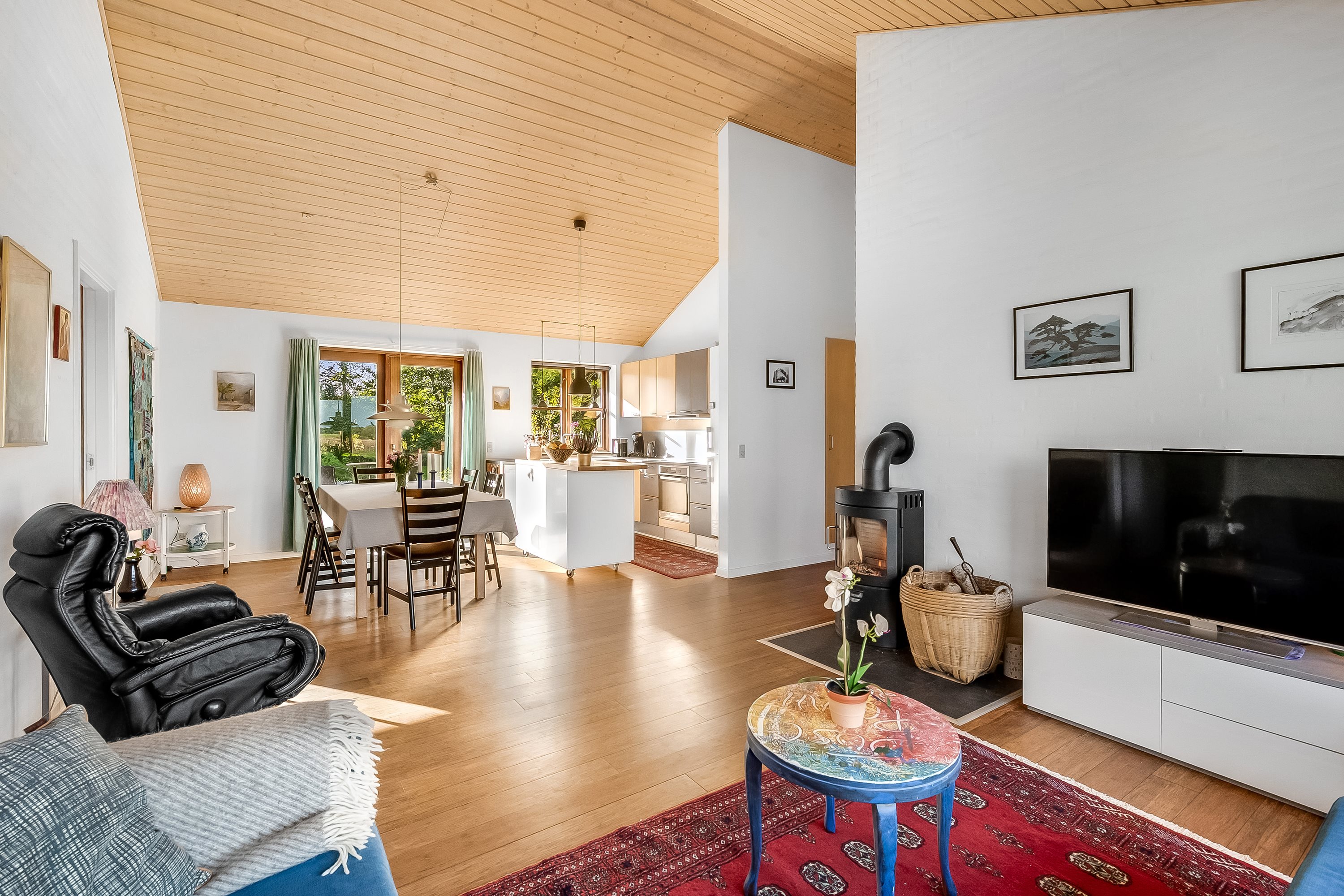 Fremhævet stue billede i fuldskærmstilstand. Billede af Torstedvej 96, 6980 Tim