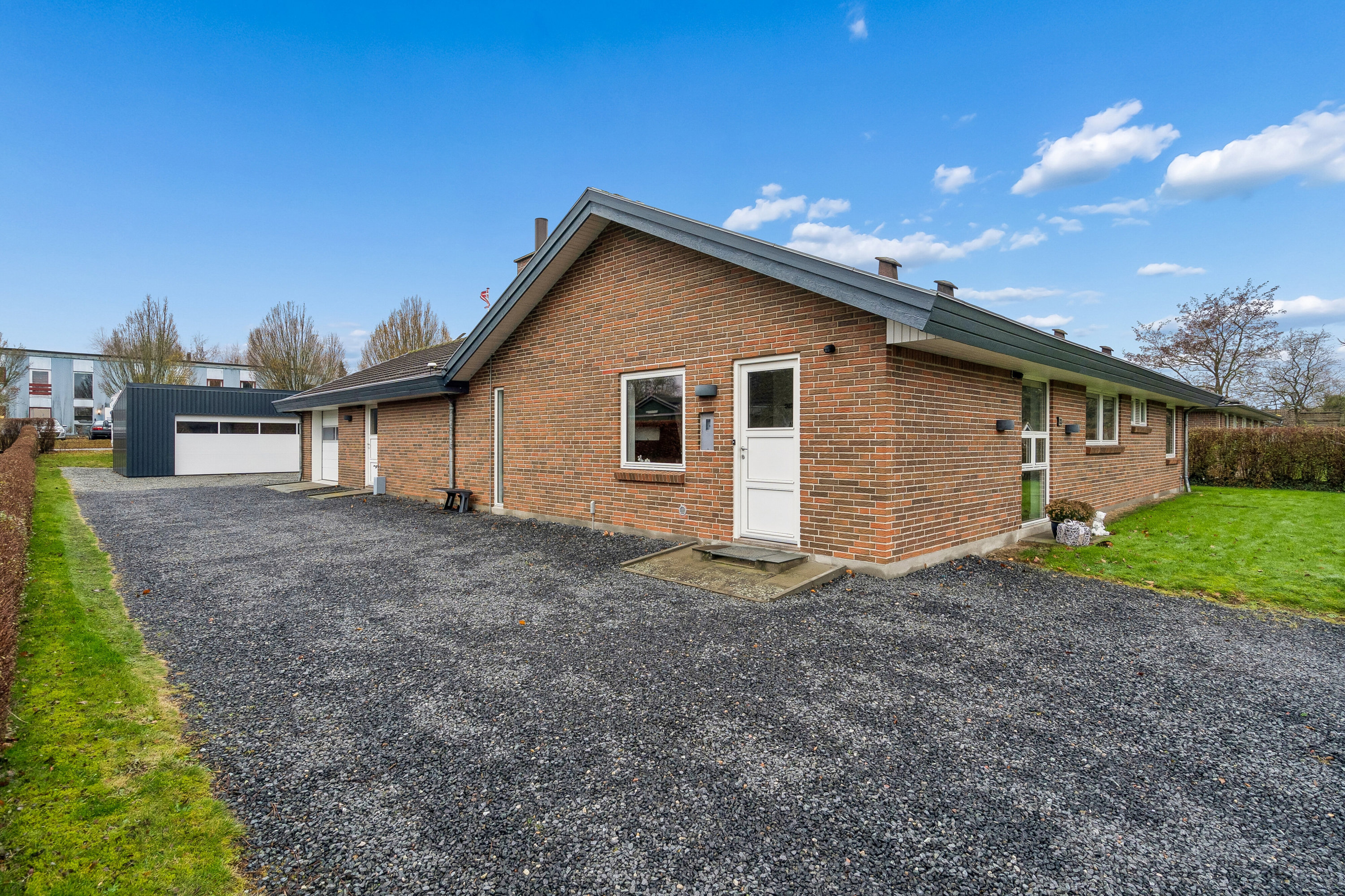 Fremhævet set fra vejen billede i fuldskærmstilstand. Billede af Fasanvej 22, 5540 Ullerslev