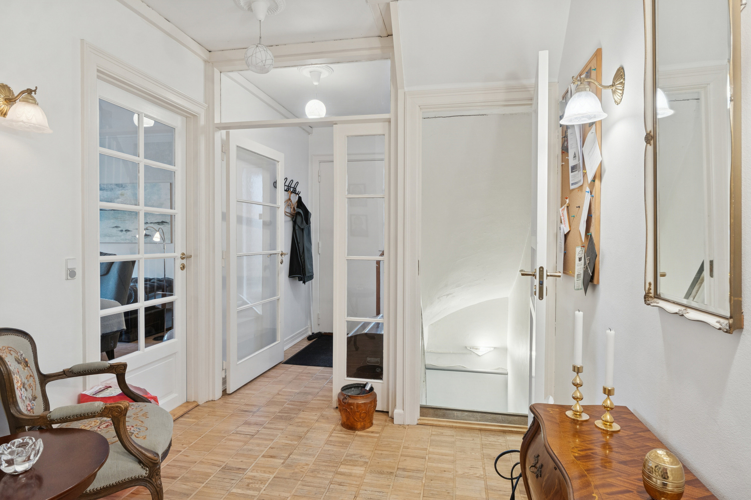 Fremhævet indendørs billede i fuldskærmstilstand. Billede af Doktor Willesvej 3, 2650 Hvidovre