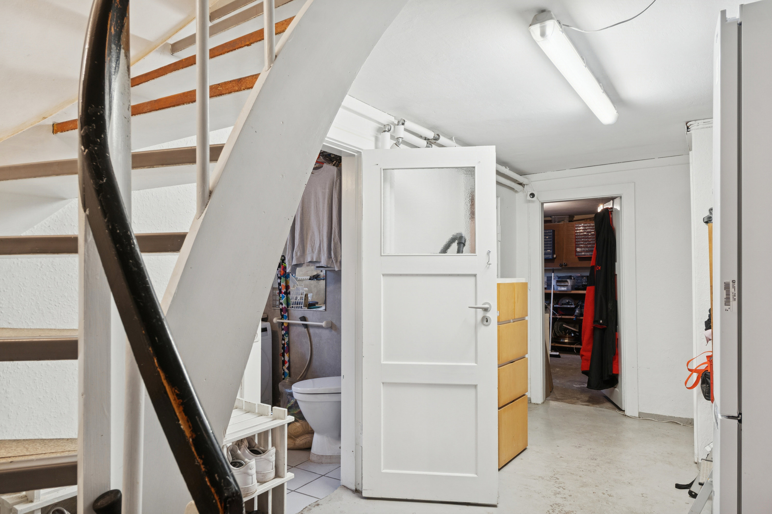 Fremhævet opgang billede i fuldskærmstilstand. Billede af Doktor Willesvej 3, 2650 Hvidovre