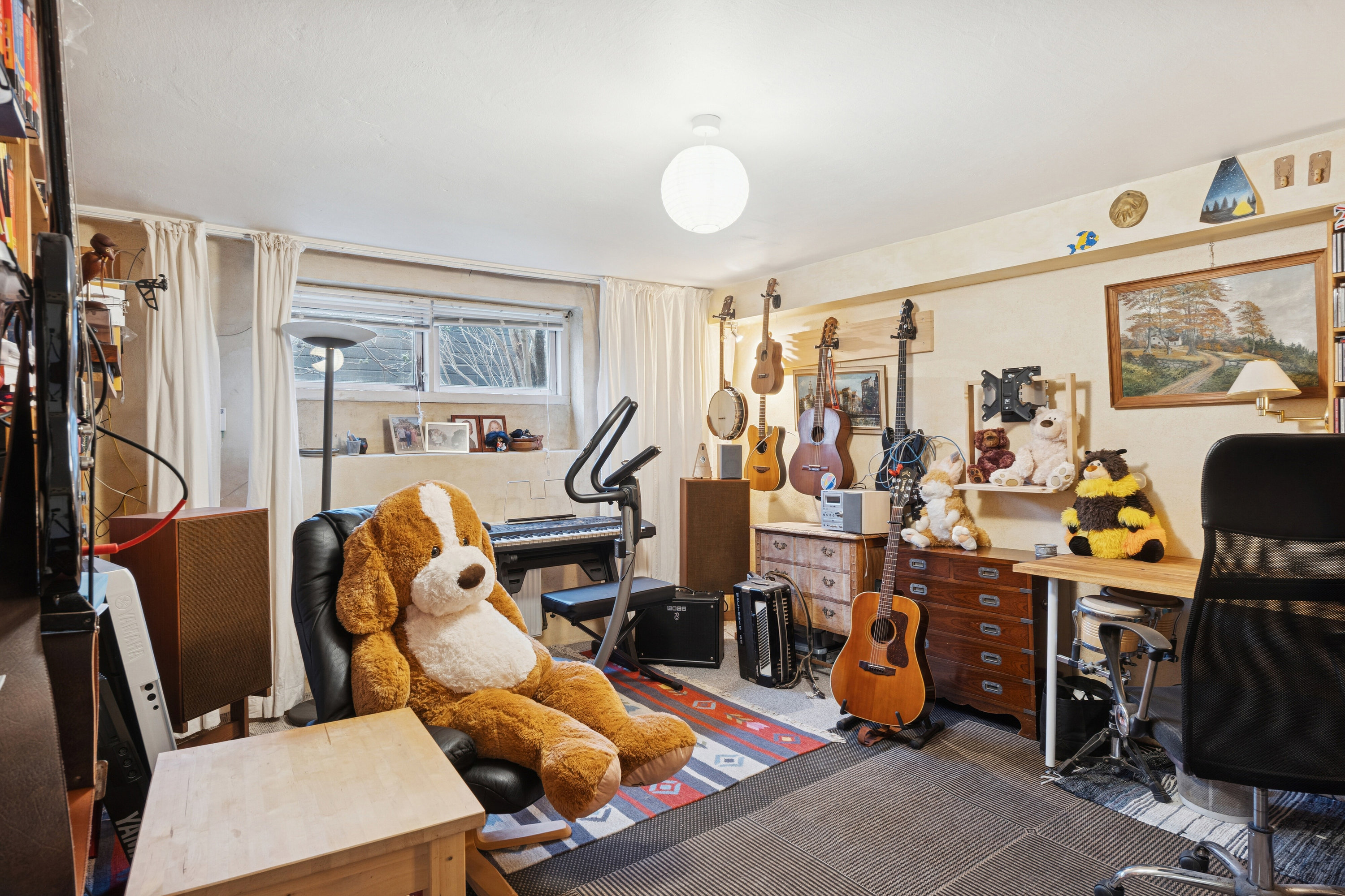 Fremhævet arbejdsværelse billede i fuldskærmstilstand. Billede af Doktor Willesvej 3, 2650 Hvidovre