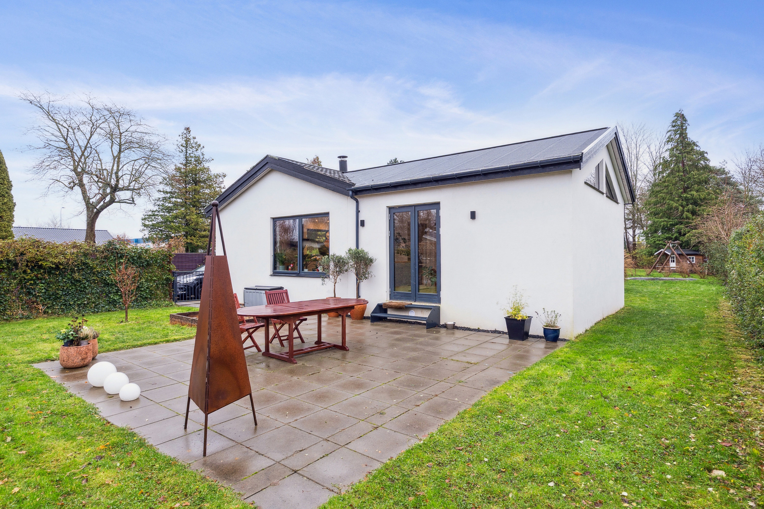 Fremhævet udendørs billede i fuldskærmstilstand. Billede af Stjernevangen 3, 2600 Glostrup