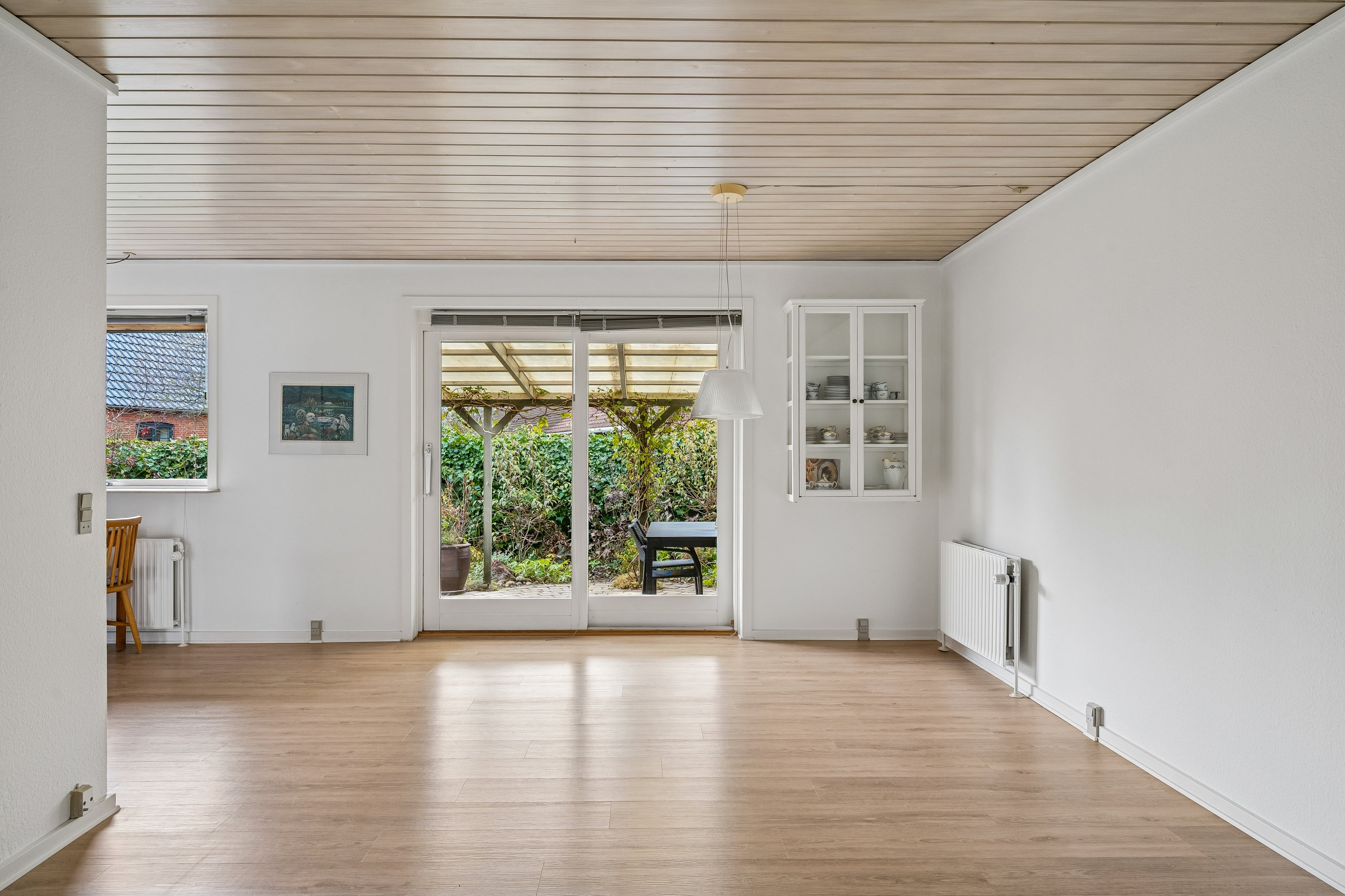 Fremhævet stue billede i fuldskærmstilstand. Billede af Egå Strandvej 2H, 8250 Egå