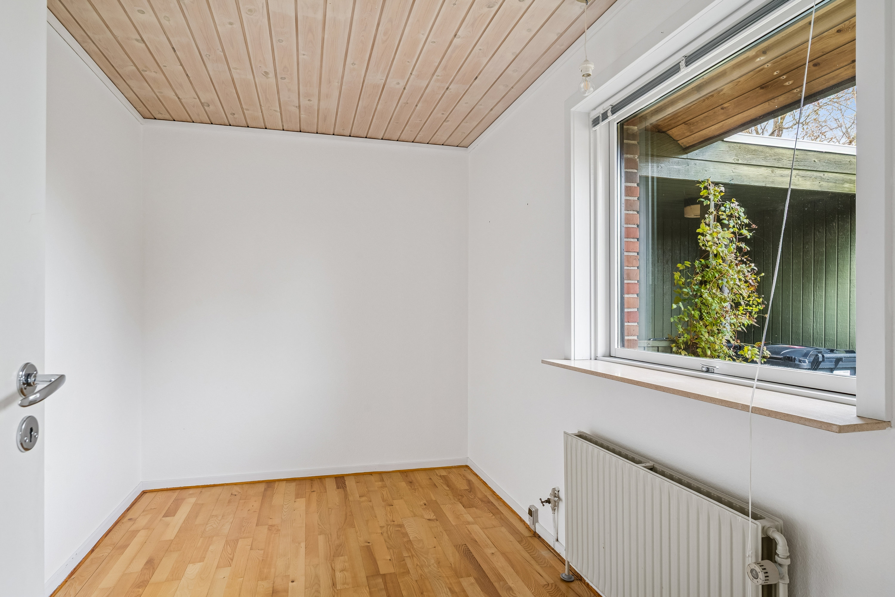 Fremhævet værelse billede i fuldskærmstilstand. Billede af Egå Strandvej 2H, 8250 Egå