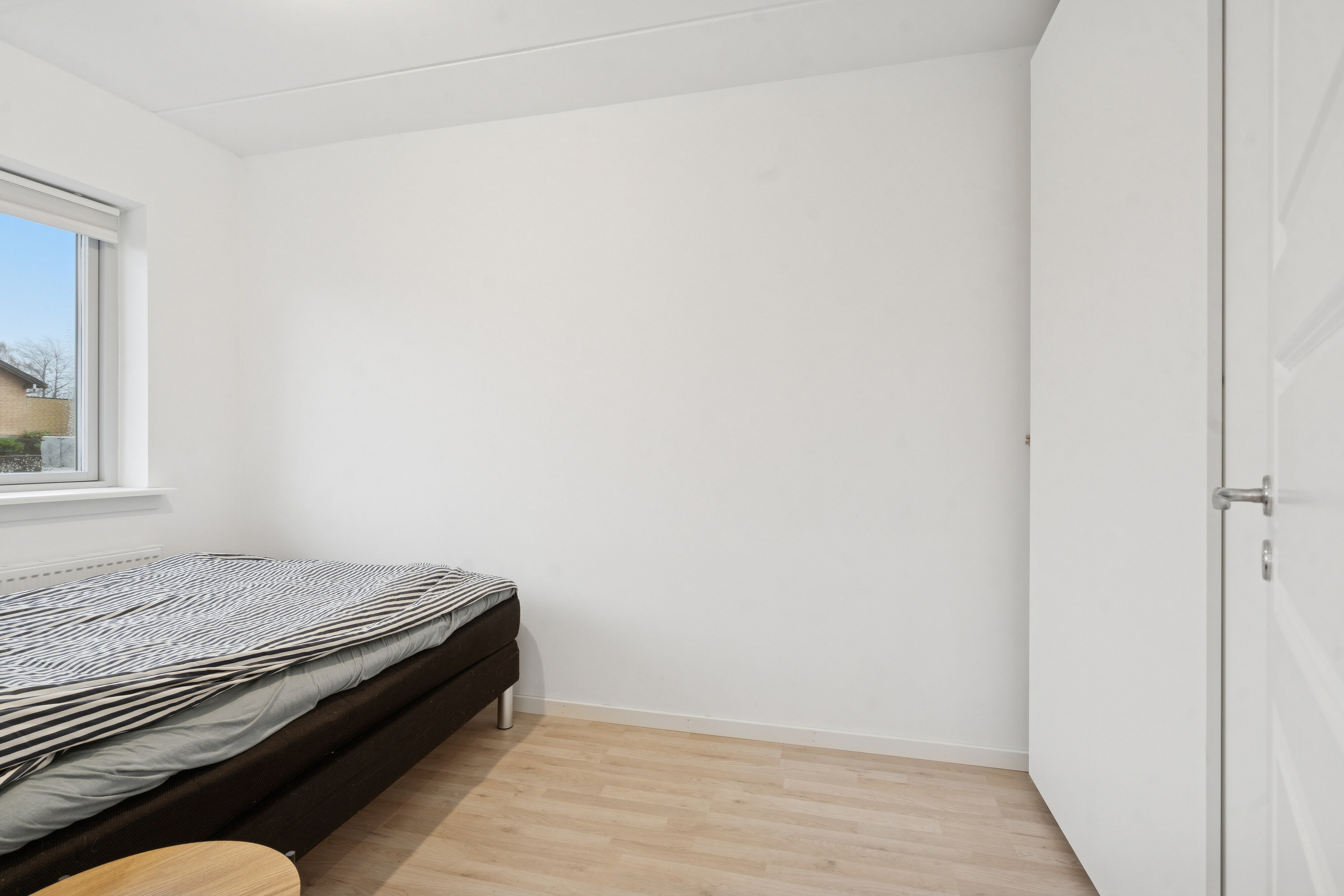 Fremhævet soveværelse billede i fuldskærmstilstand. Billede af Musvågevej 3H, Snestrup, 5210 Odense NV