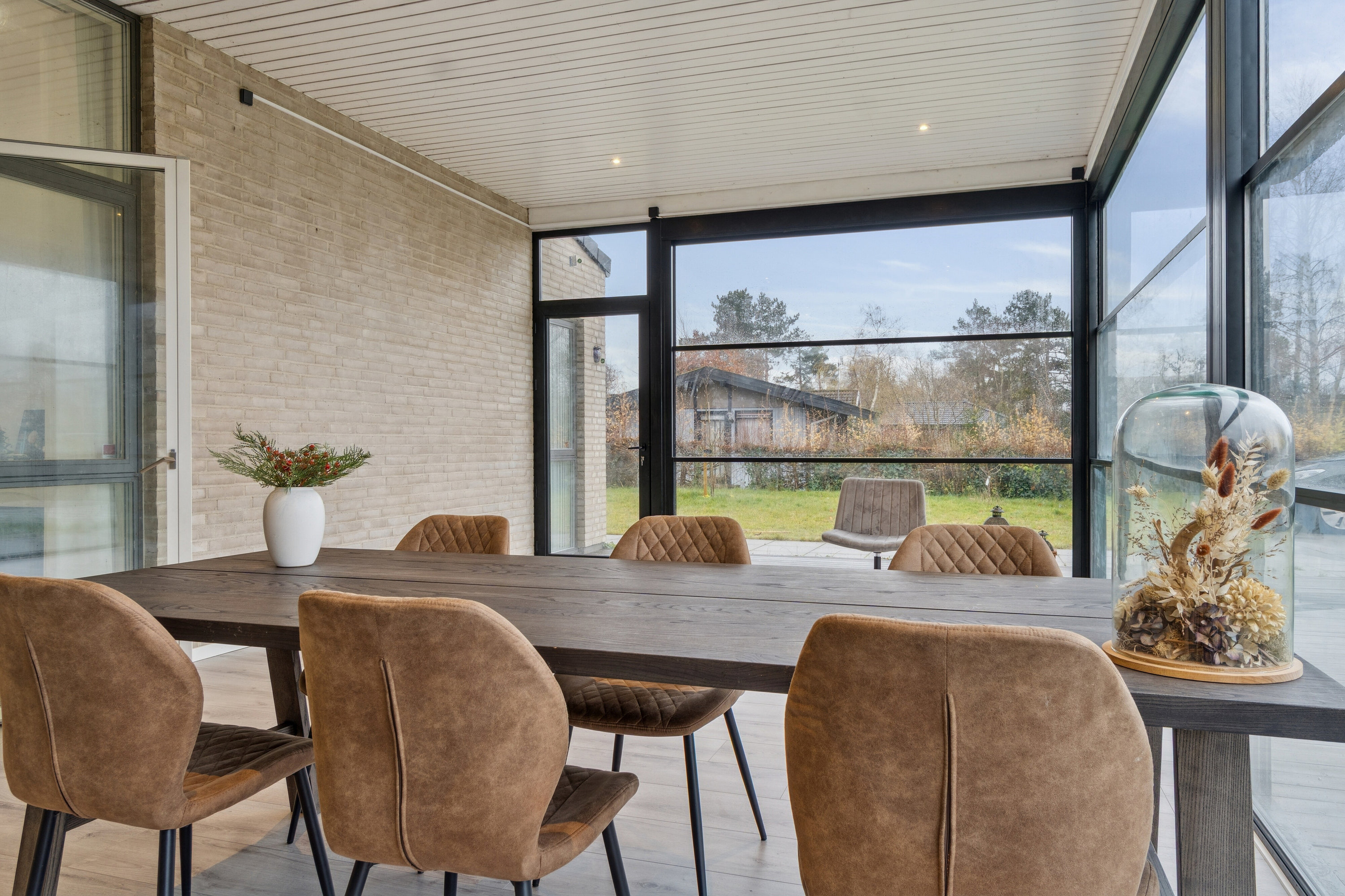 Fremhævet spisestue billede i fuldskærmstilstand. Billede af Vestavej 18A, 4040 Jyllinge