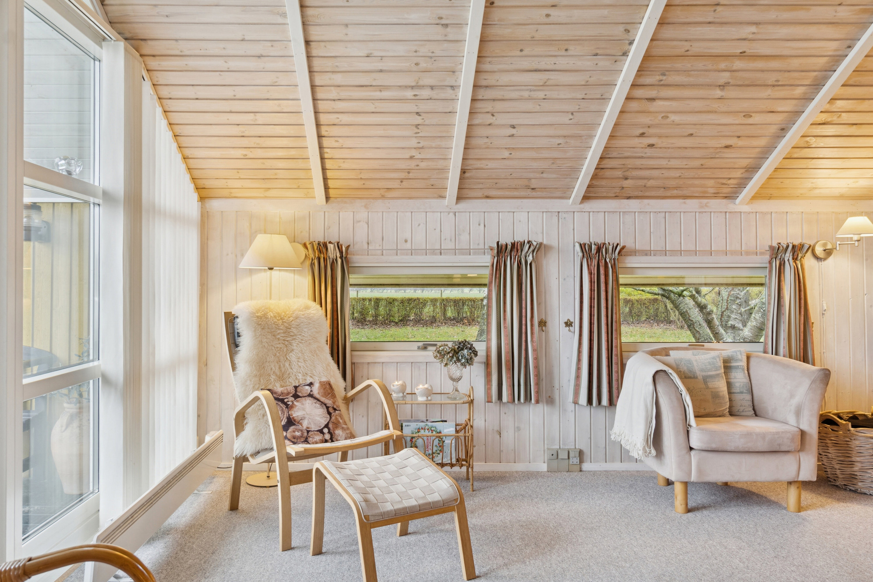 Fremhævet stue billede i fuldskærmstilstand. Billede af Helenevej 18, Drøsselbjerg, 4200 Slagelse