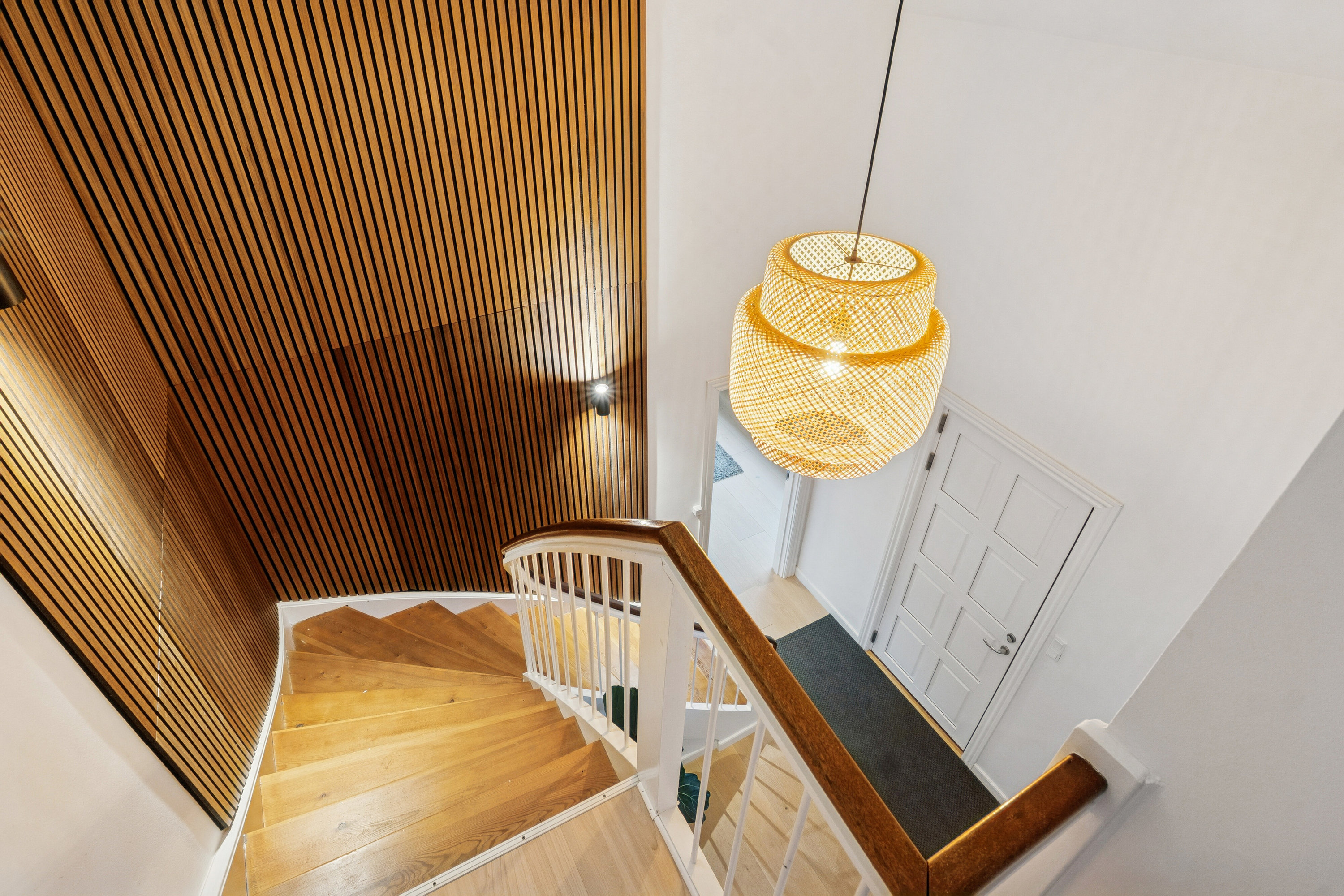 Fremhævet trappe billede i fuldskærmstilstand. Billede af Sjællandsvej 20, 4200 Slagelse