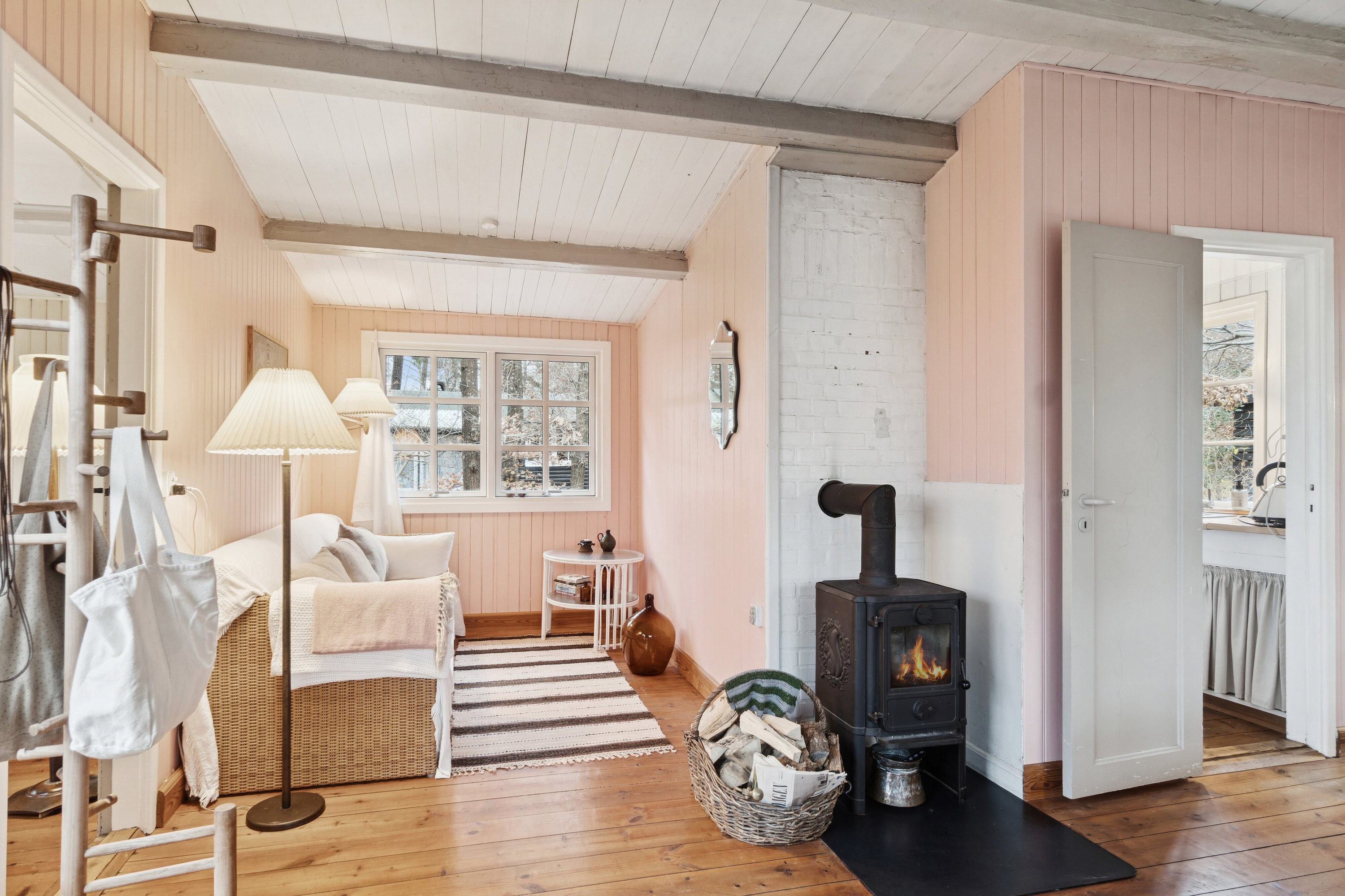 Fremhævet stue billede i fuldskærmstilstand. Billede af Porsevej 8, 4500 Nykøbing Sj