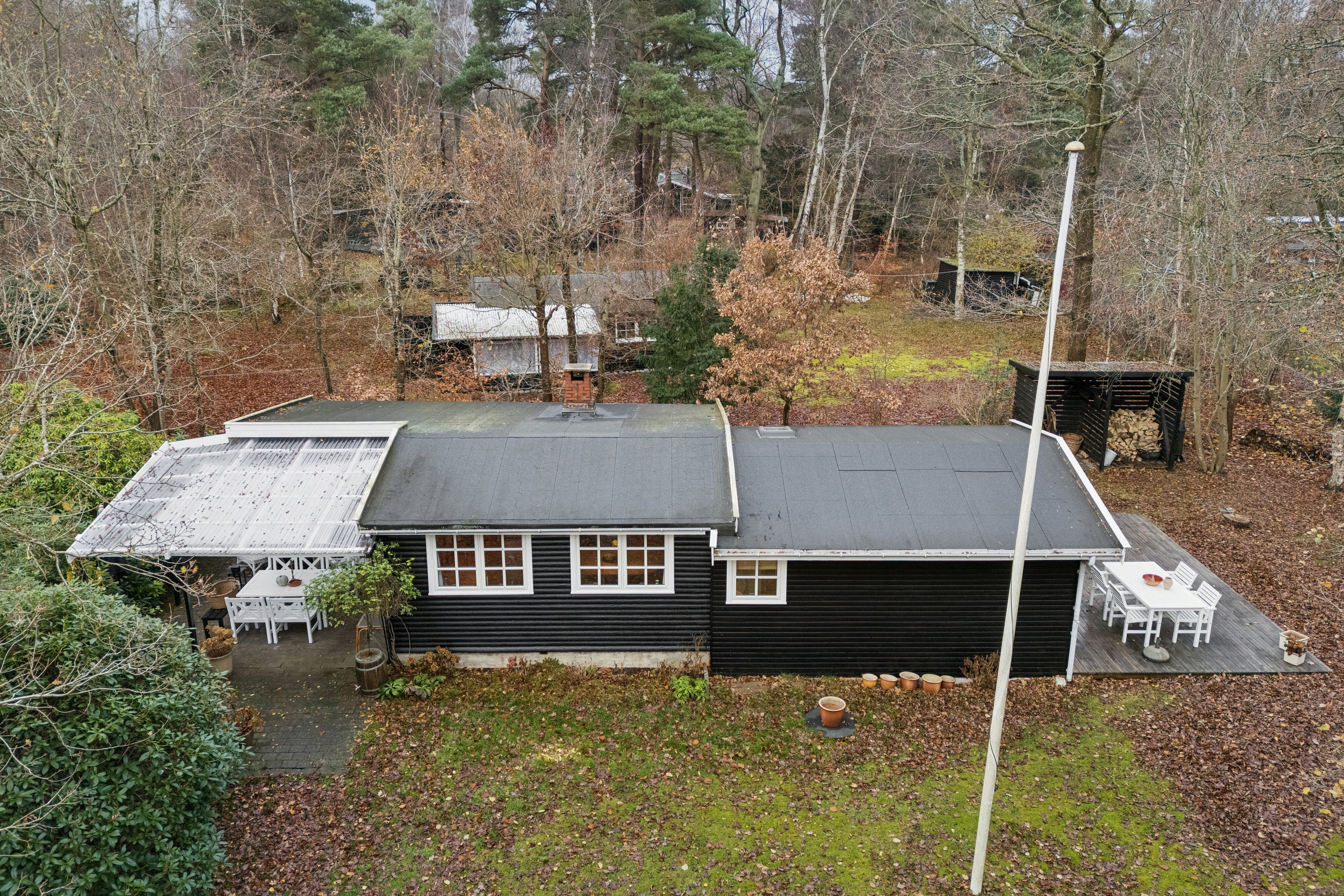 Fremhævet set fra haven billede i fuldskærmstilstand. Billede af Porsevej 8, 4500 Nykøbing Sj