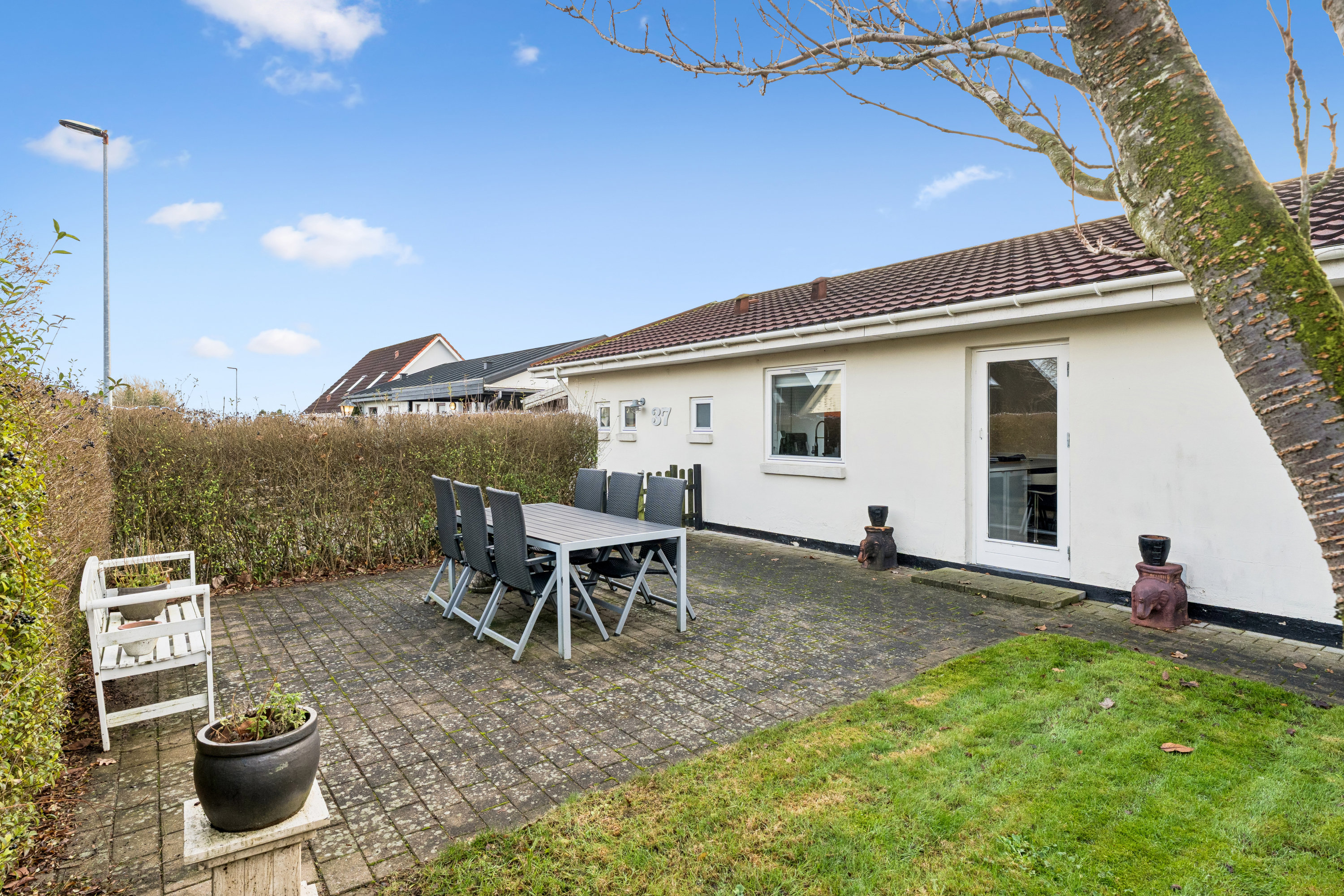 Fremhævet terrasse billede i fuldskærmstilstand. Billede af Hæsumvej 37, 9530 Støvring