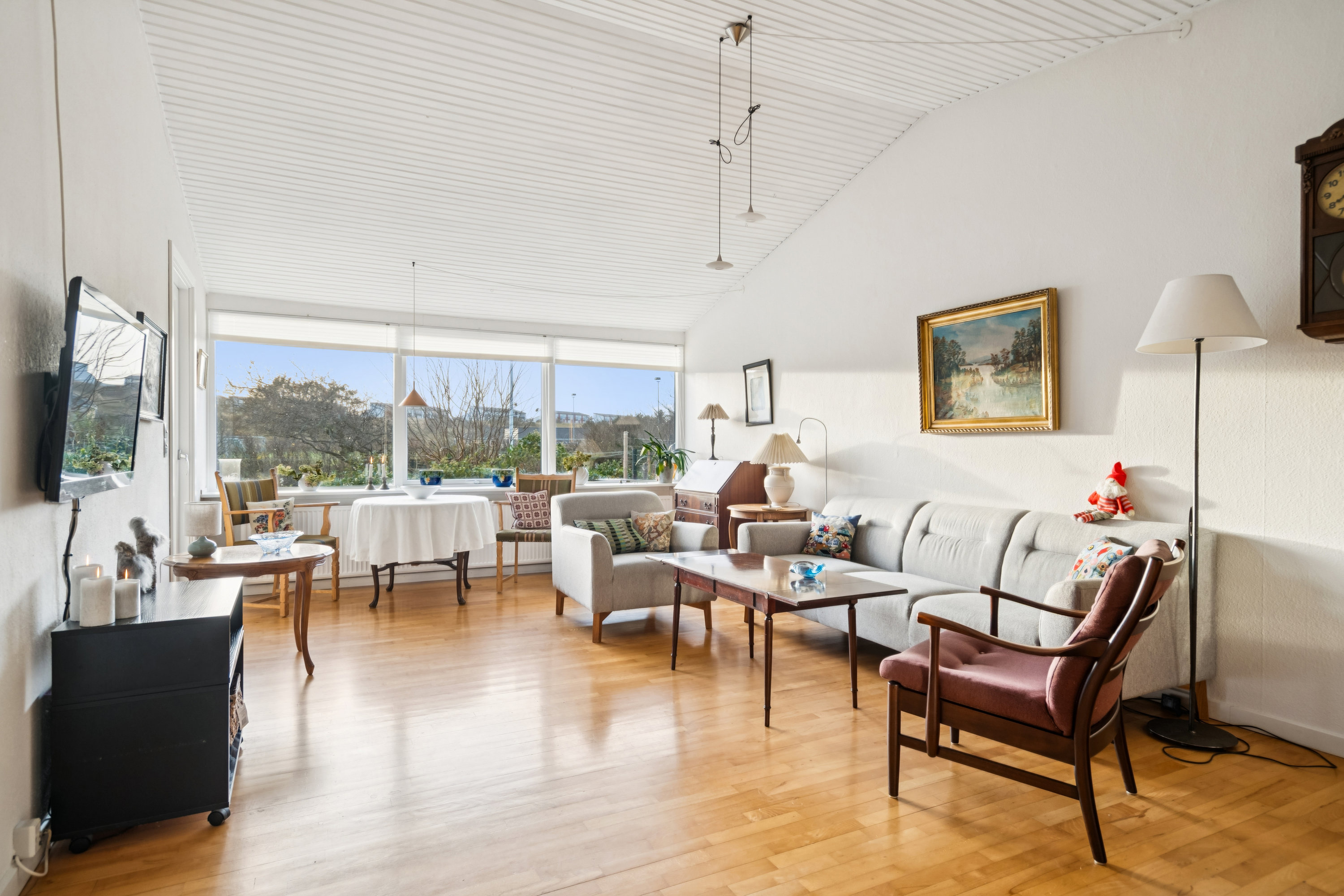 Fremhævet stue billede i fuldskærmstilstand. Billede af Fanøgade 26, 9850 Hirtshals